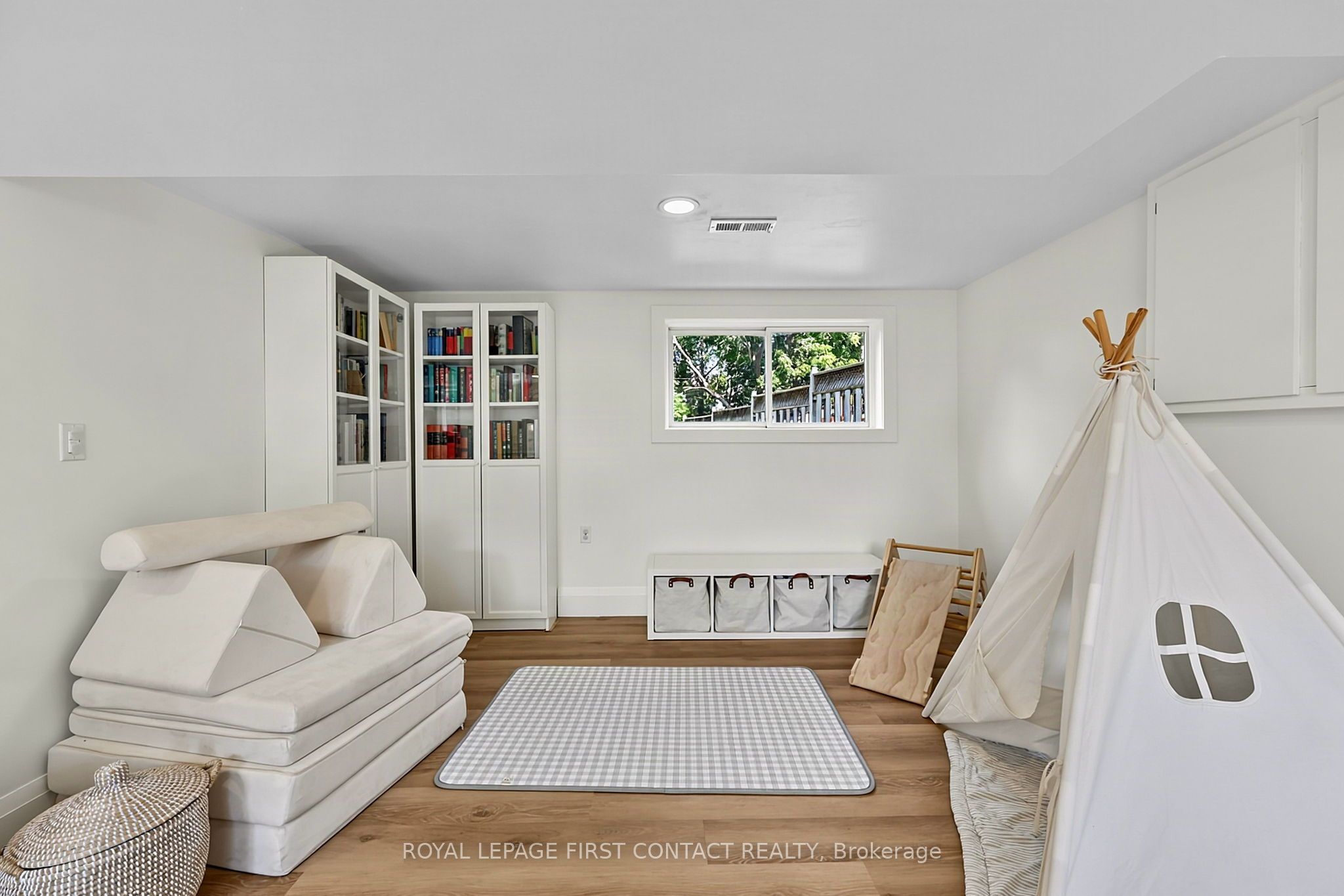 11 Maclaren Avenue Property Photo 26