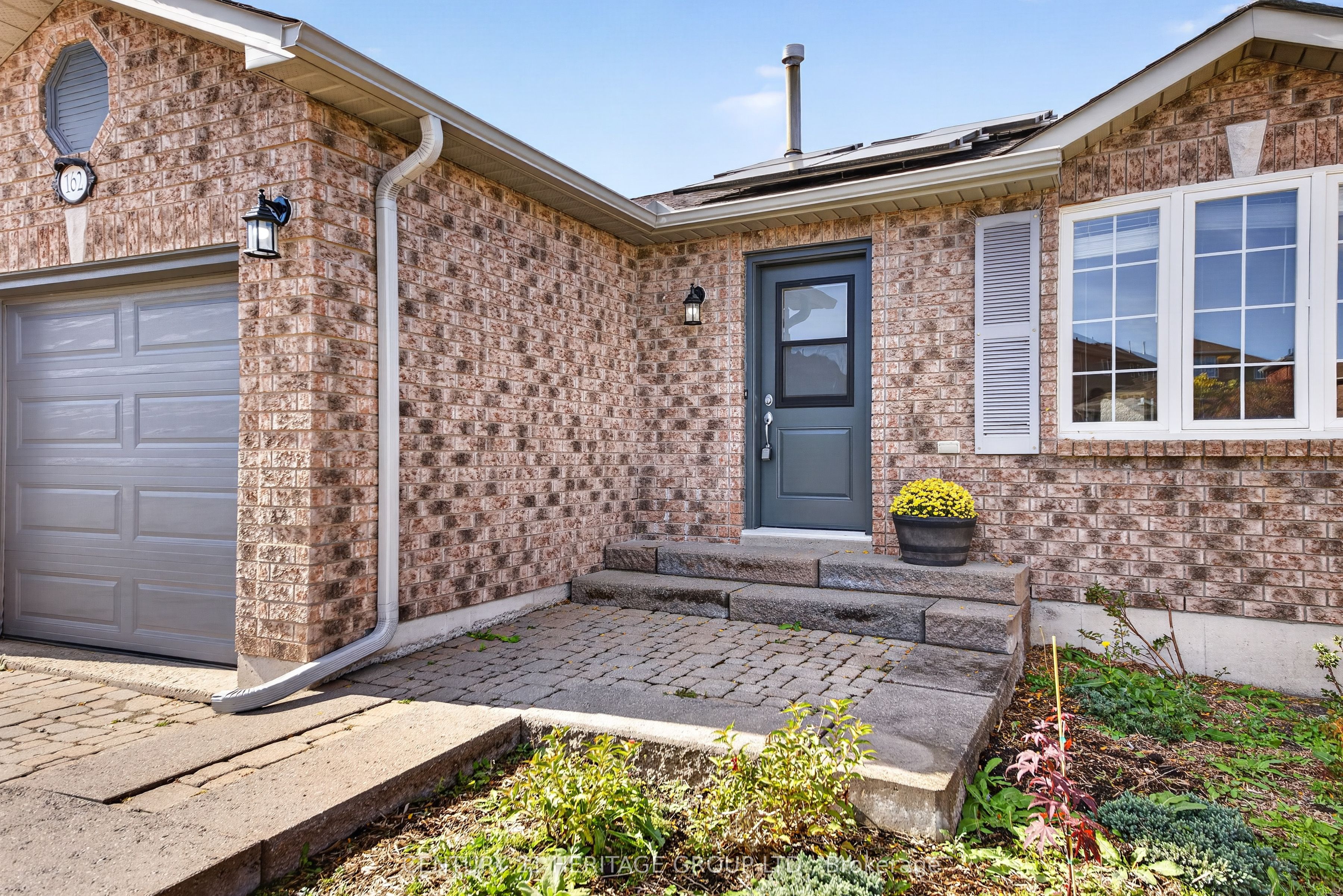 162 Madelaine Drive Property Photo 2