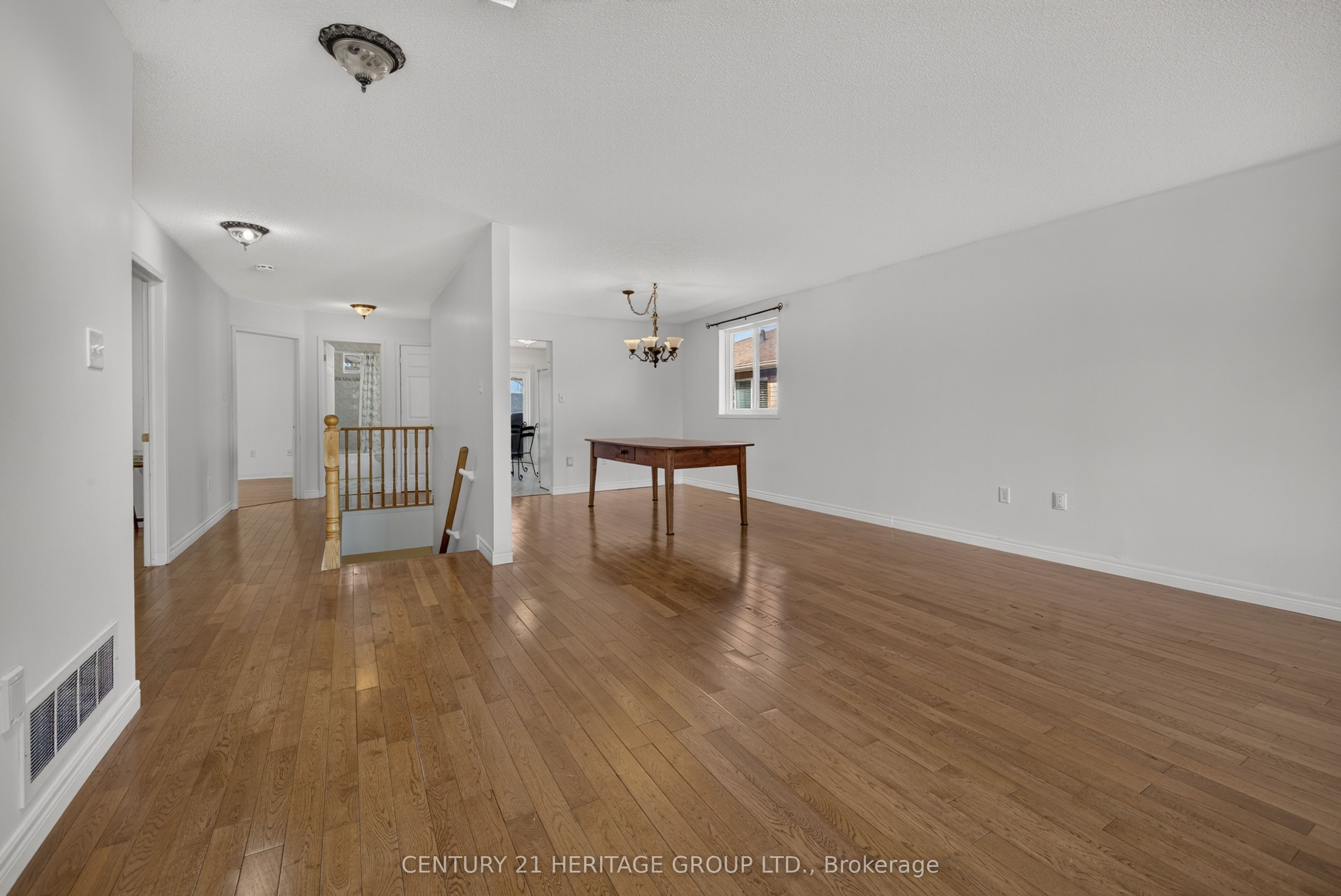 162 Madelaine Drive Property Photo 6