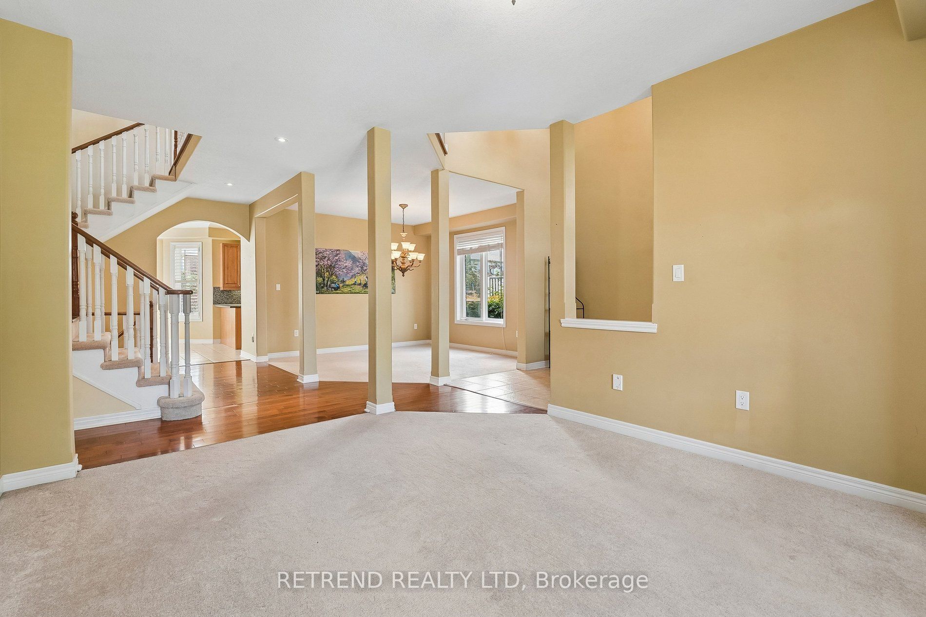 36 Sandringham Drive Property Photo 5