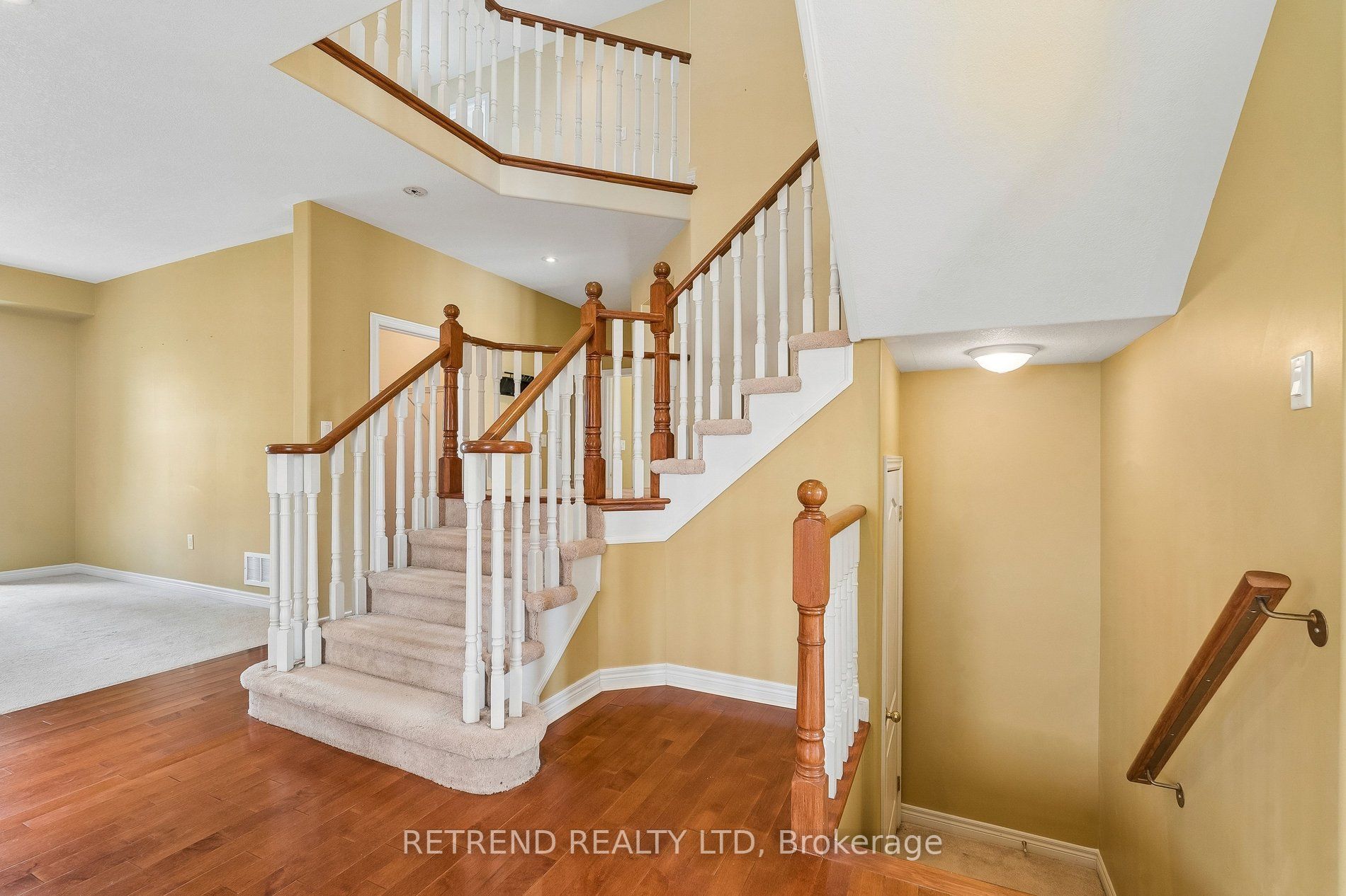 36 Sandringham Drive Property Photo 14