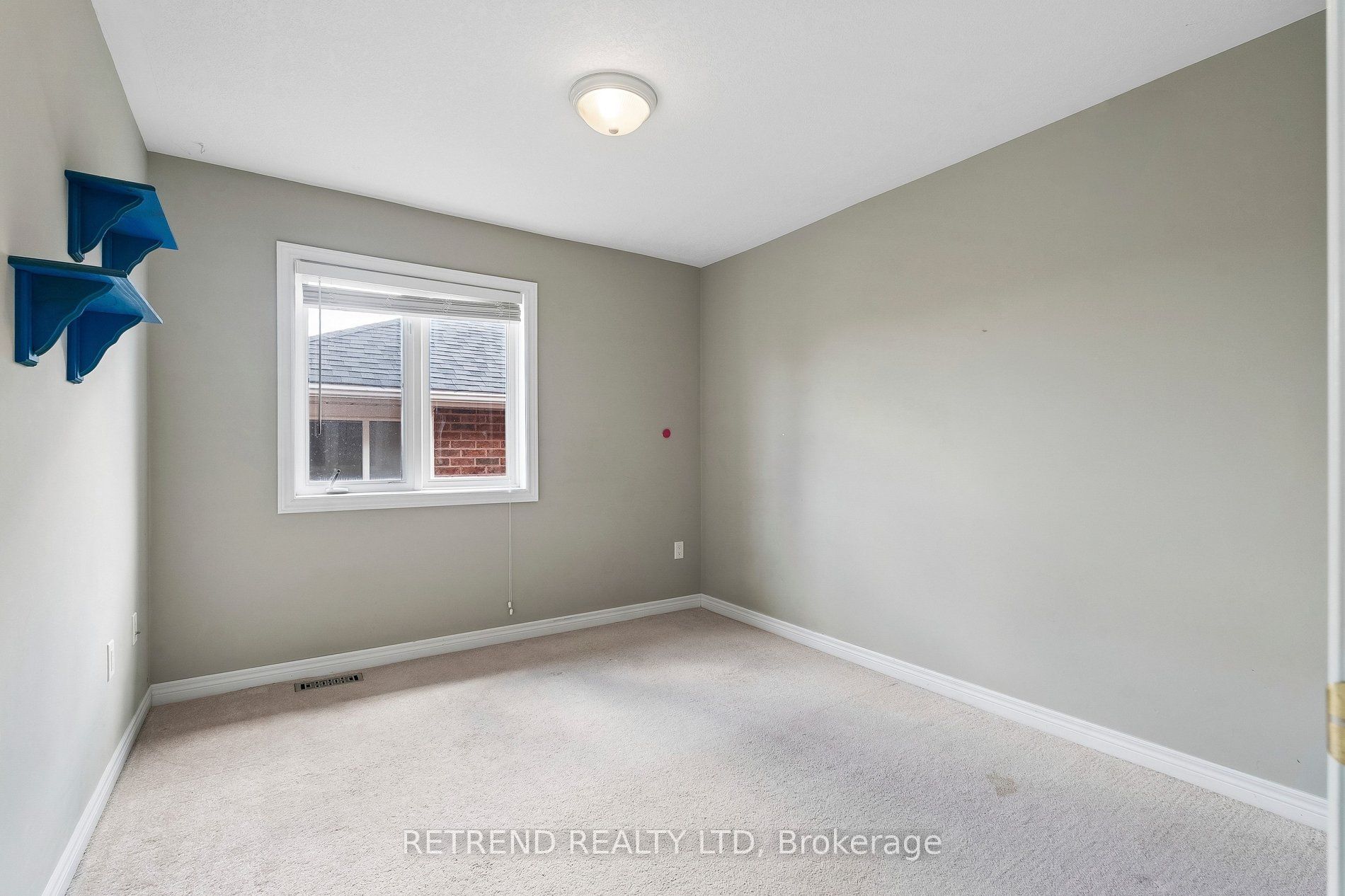 36 Sandringham Drive Property Photo 30