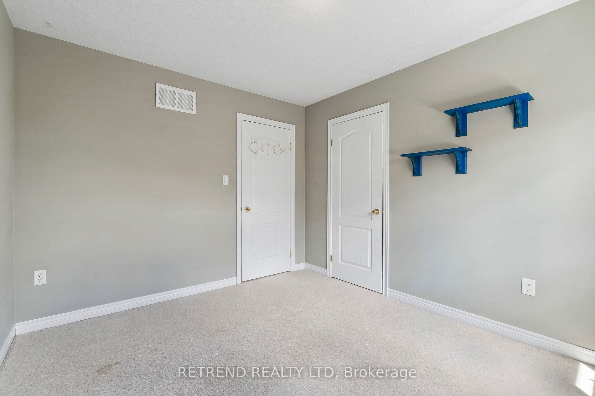 36 Sandringham Drive Property Photo 31