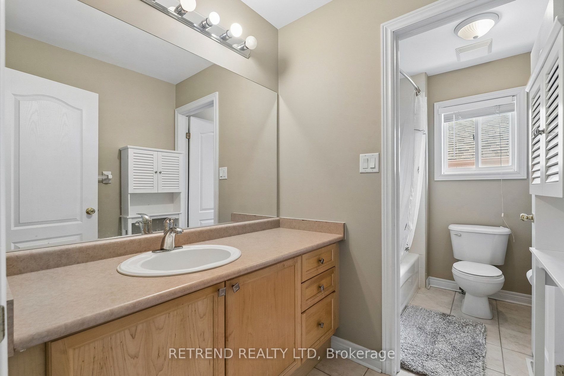 36 Sandringham Drive Property Photo 34