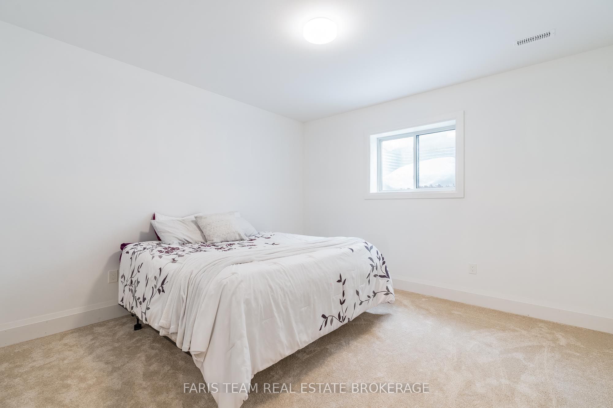7 Reynolds Road Property Photo 32