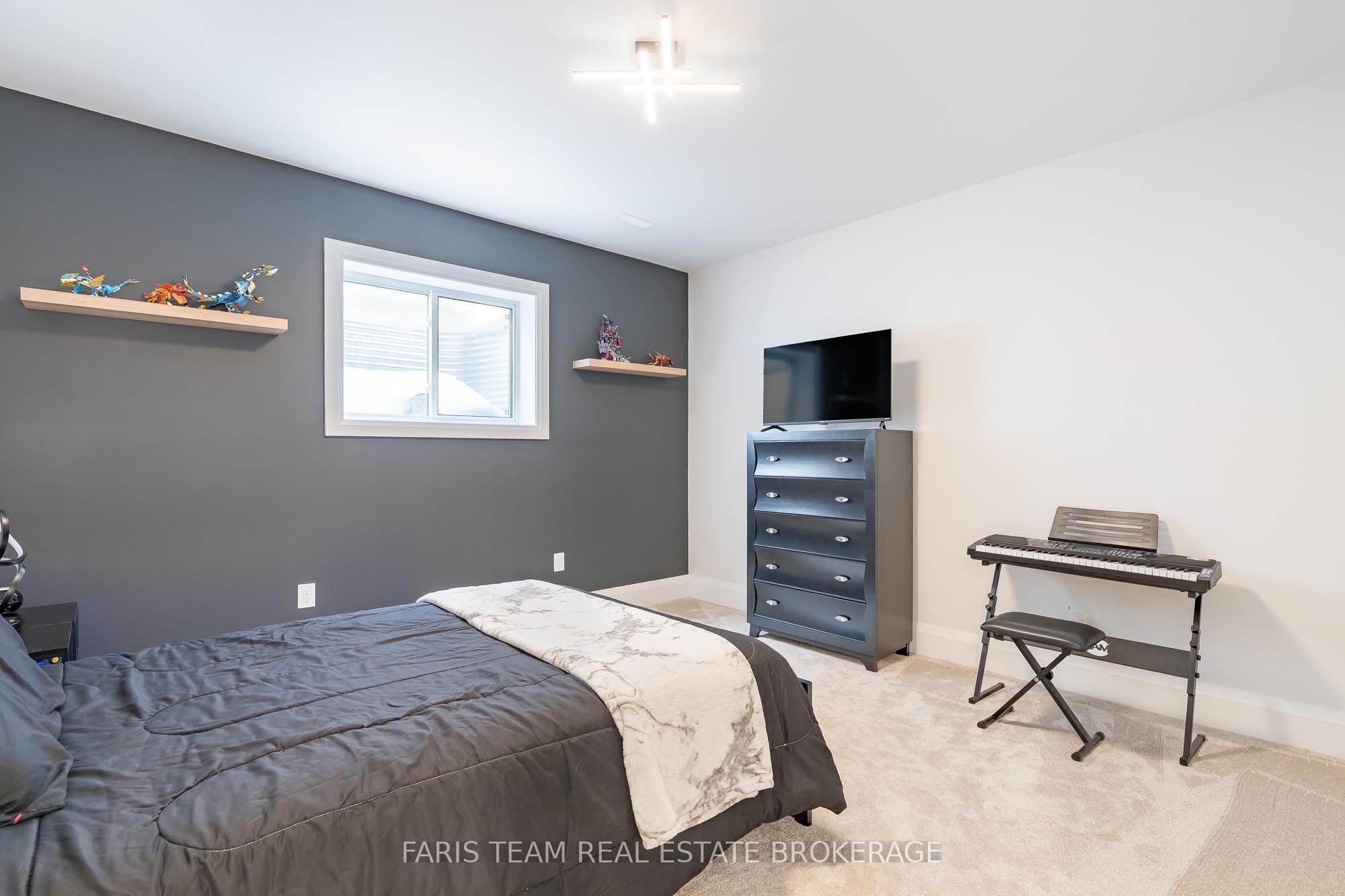 7 Reynolds Road Property Photo 33