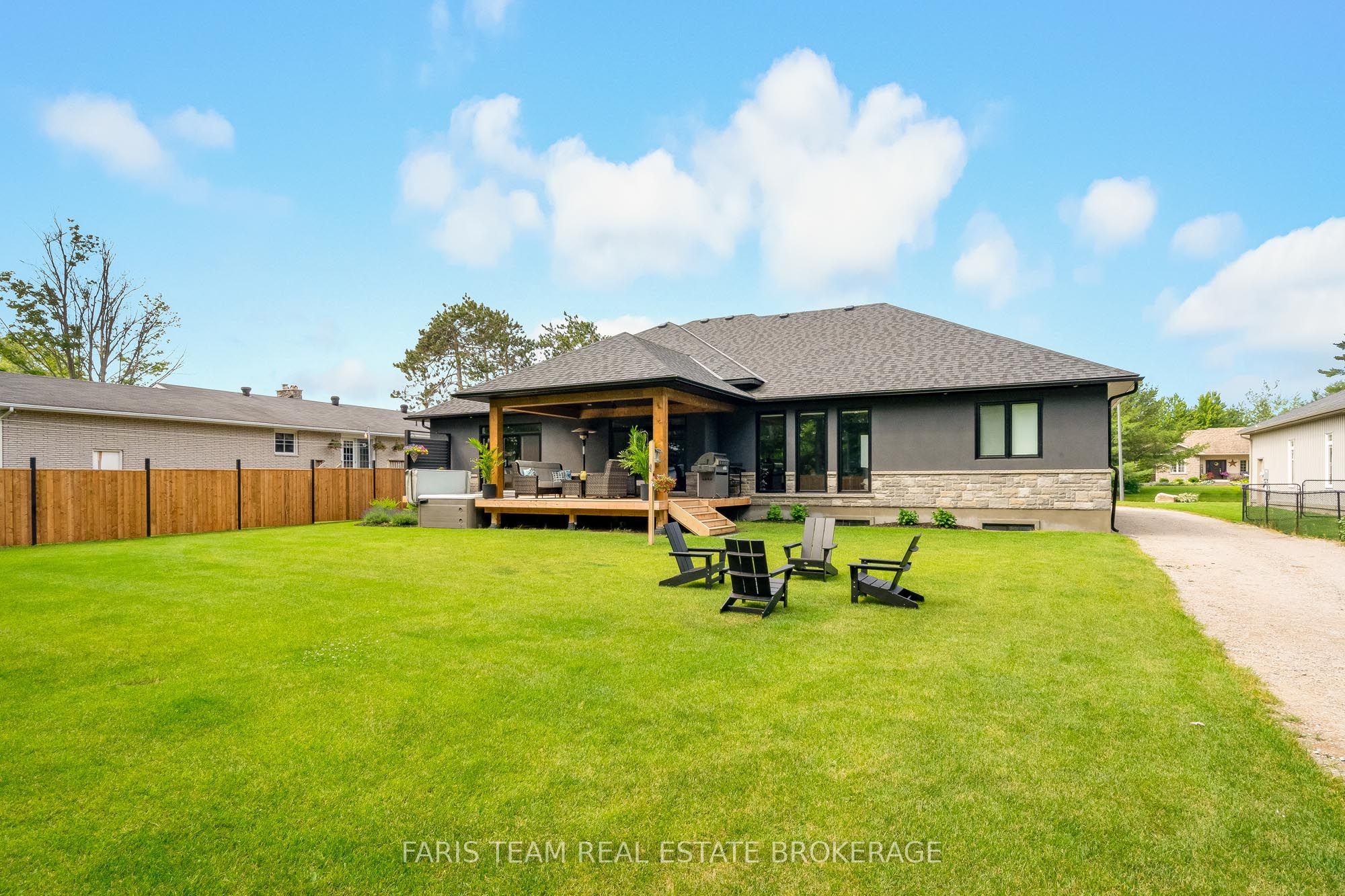 7 Reynolds Road Property Photo 46