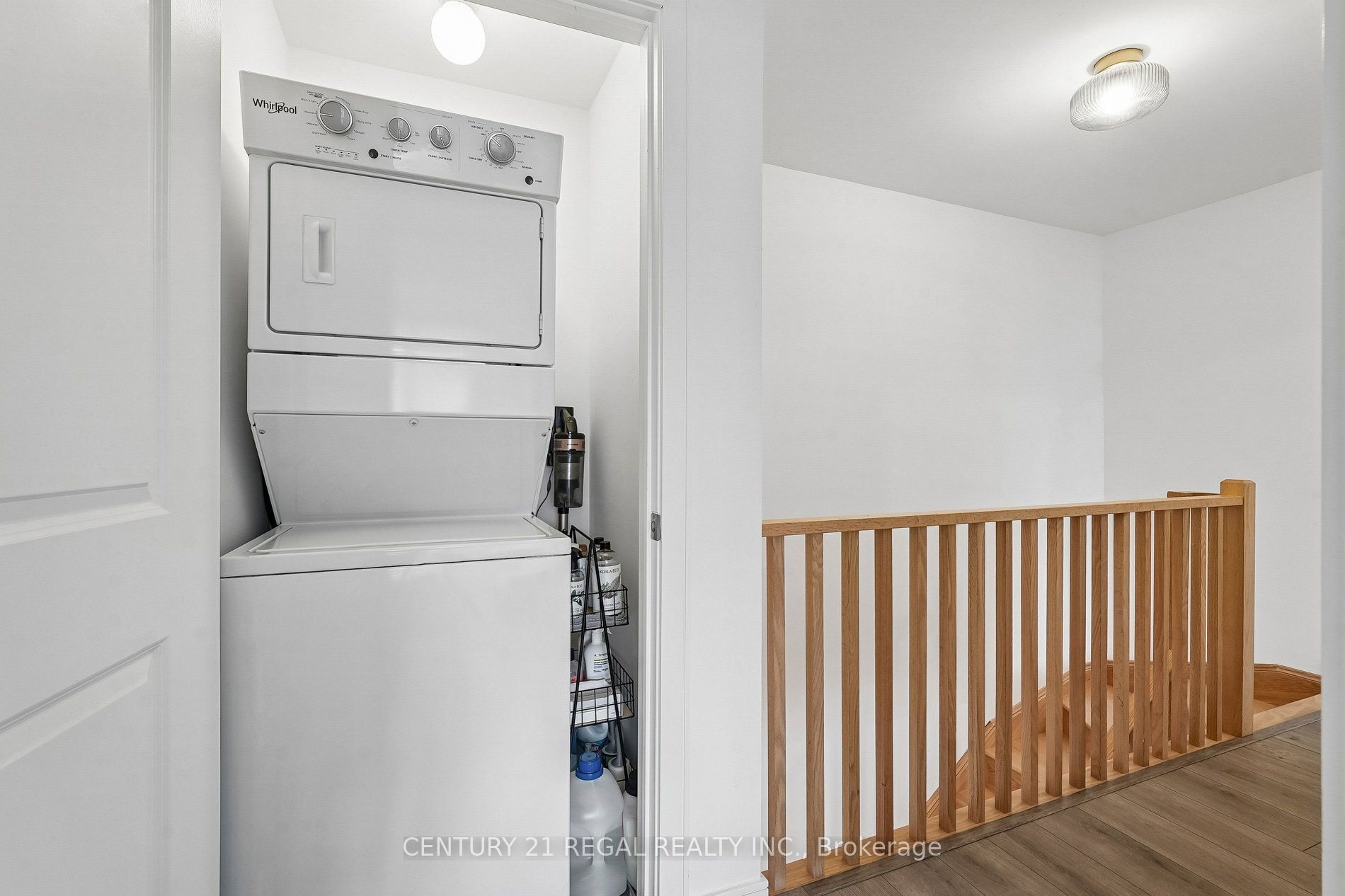 28 Spry Lane Property Photo 16