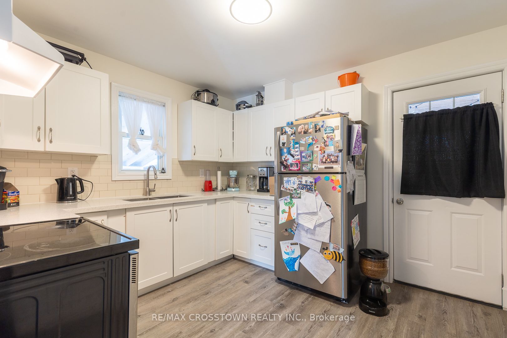 86 Victoria Street Property Photo 6
