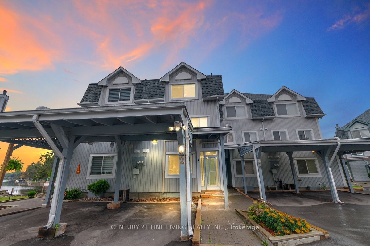 30 Laguna Parkway 2 Property Photo 1