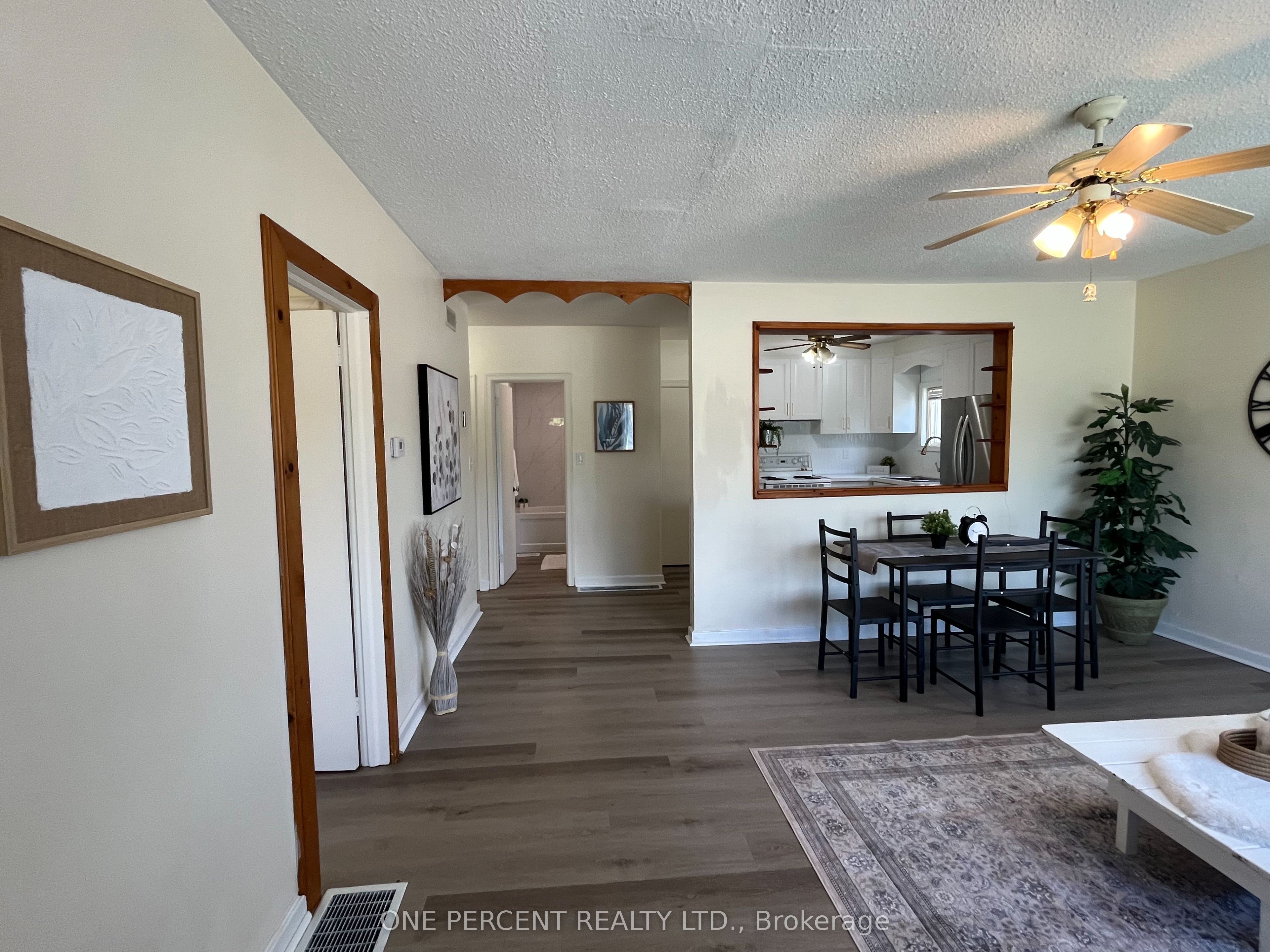177 Atherley Road Property Photo 8