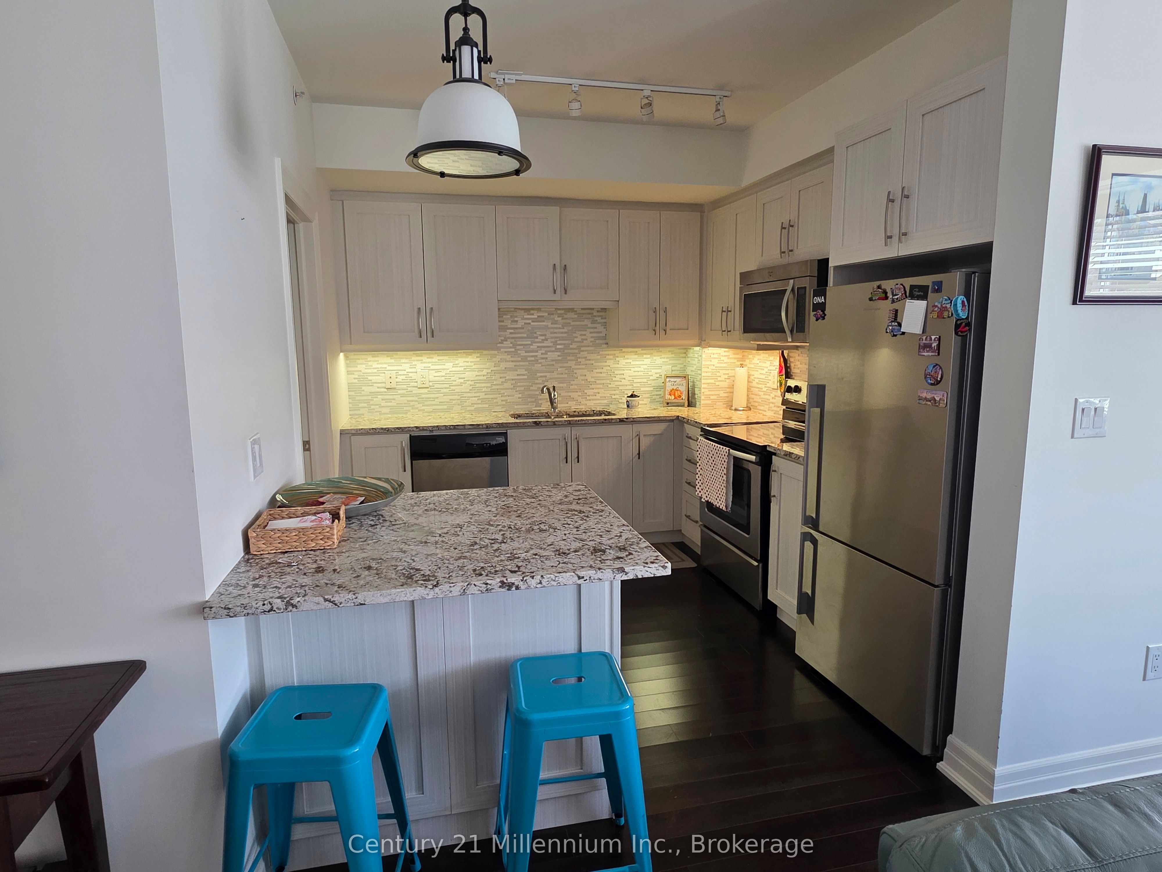 1 Shipyard Lane 203 Property Photo 5
