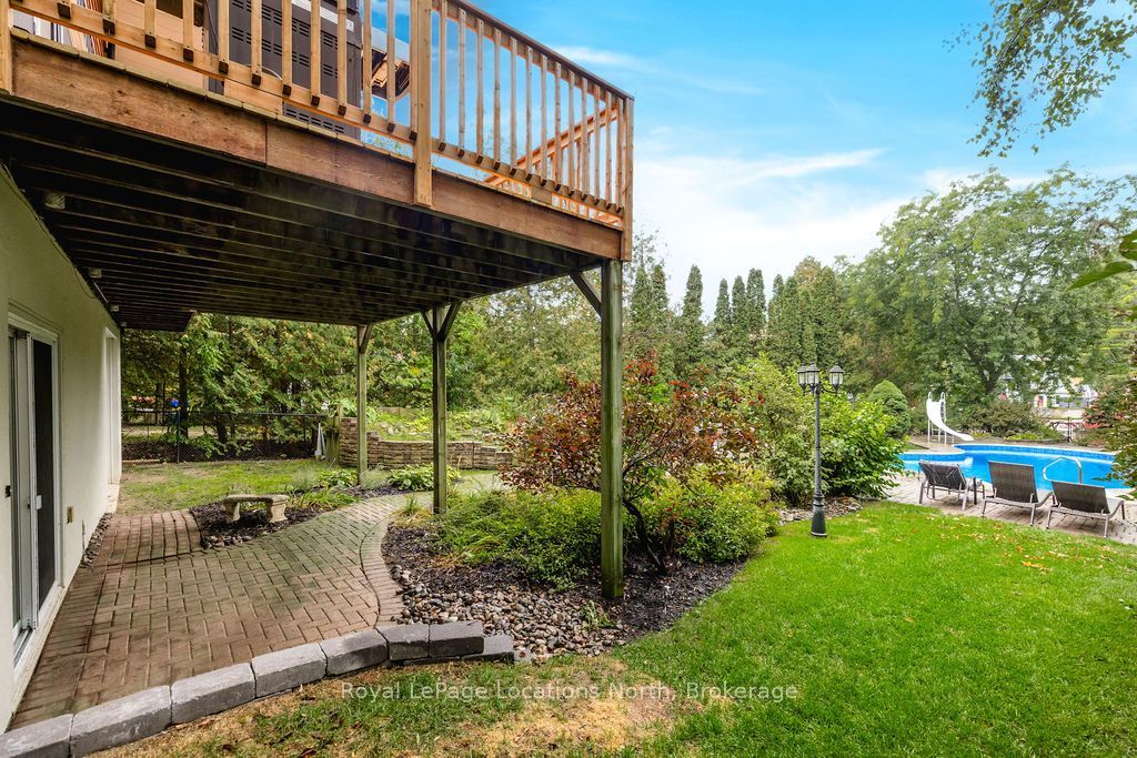 280 Oxbow Park Drive Property Photo 35