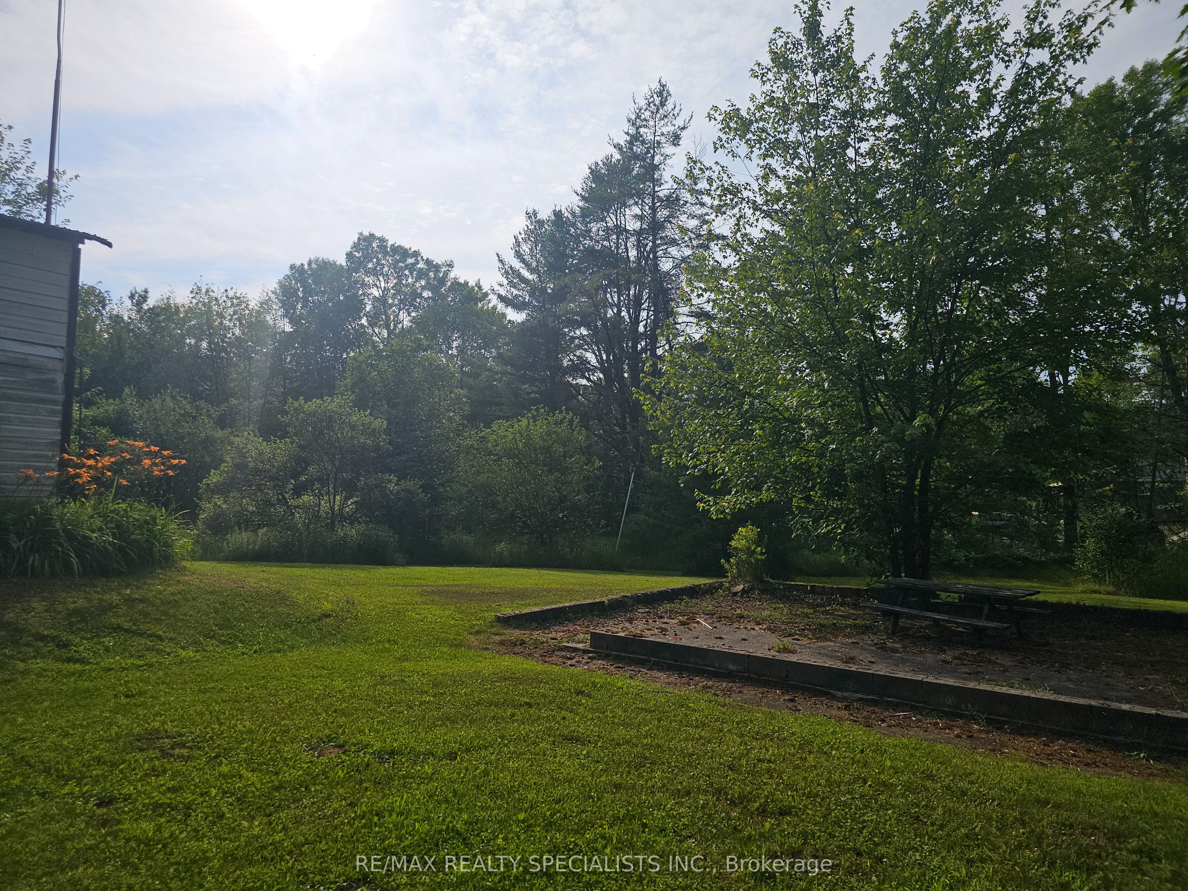3878 Cambrian Road Property Photo 3