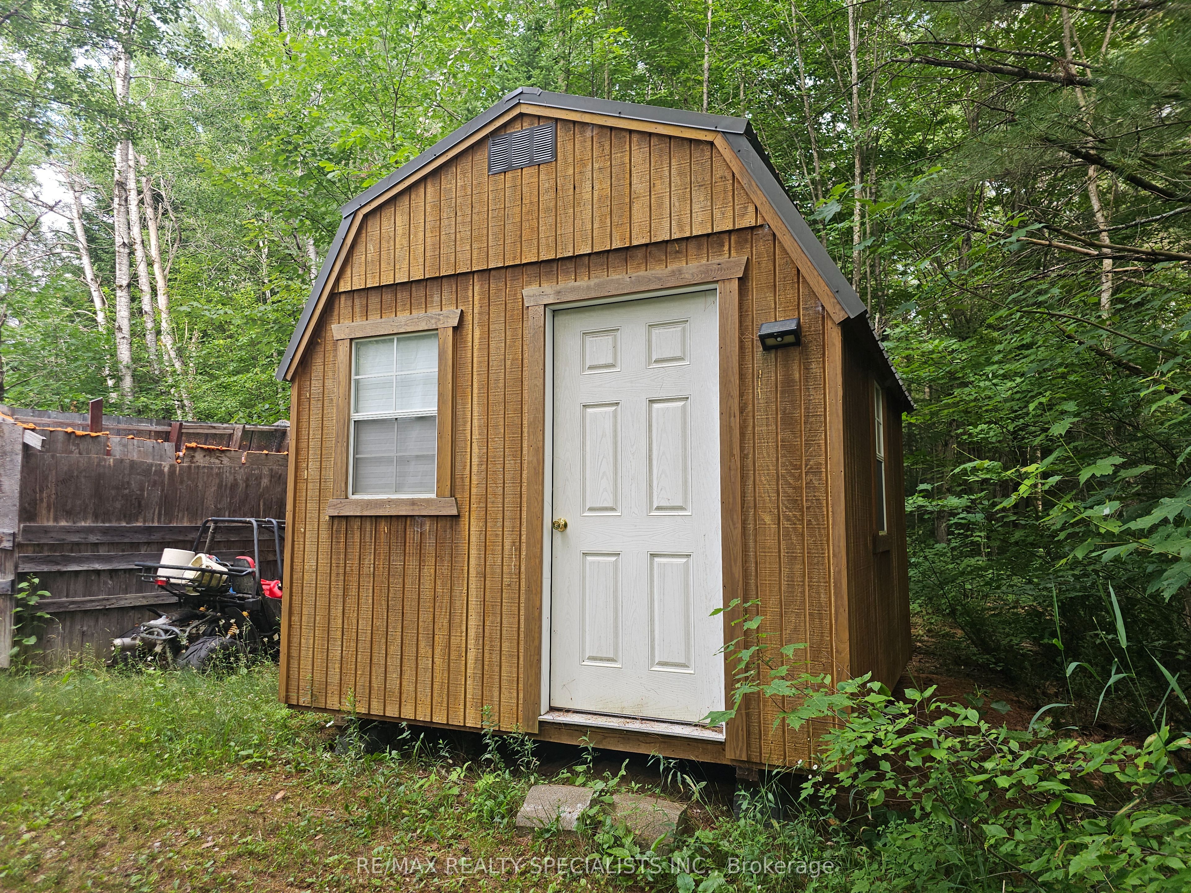 3878 Cambrian Road Property Photo 11