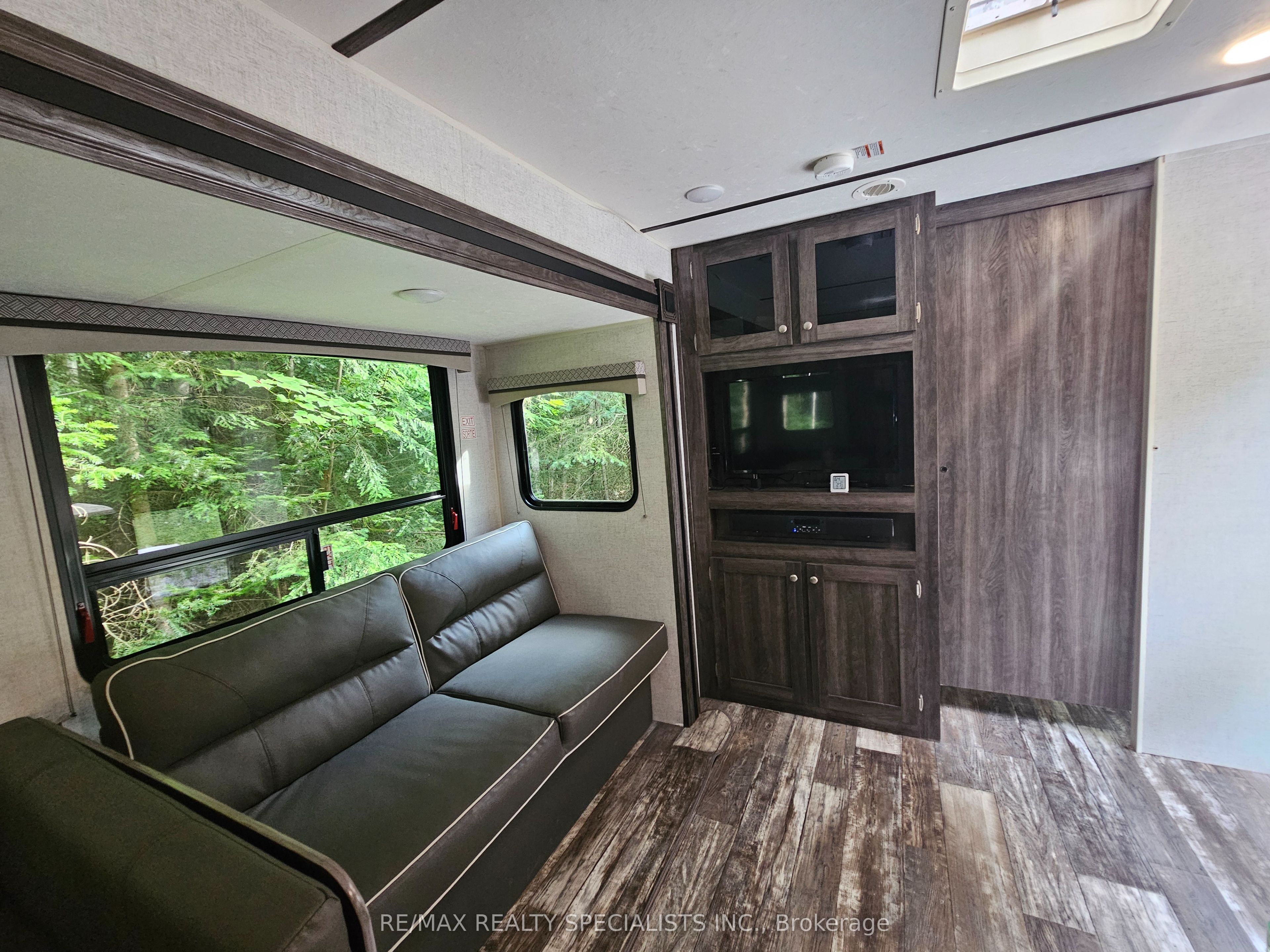3878 Cambrian Road Property Photo 13