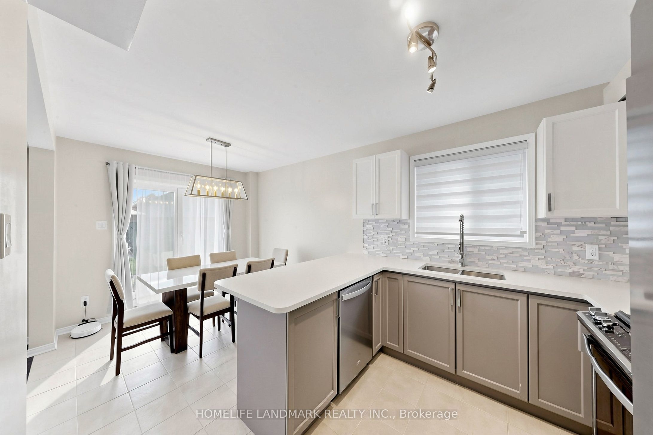 109 Tunbridge Road Property Photo 14
