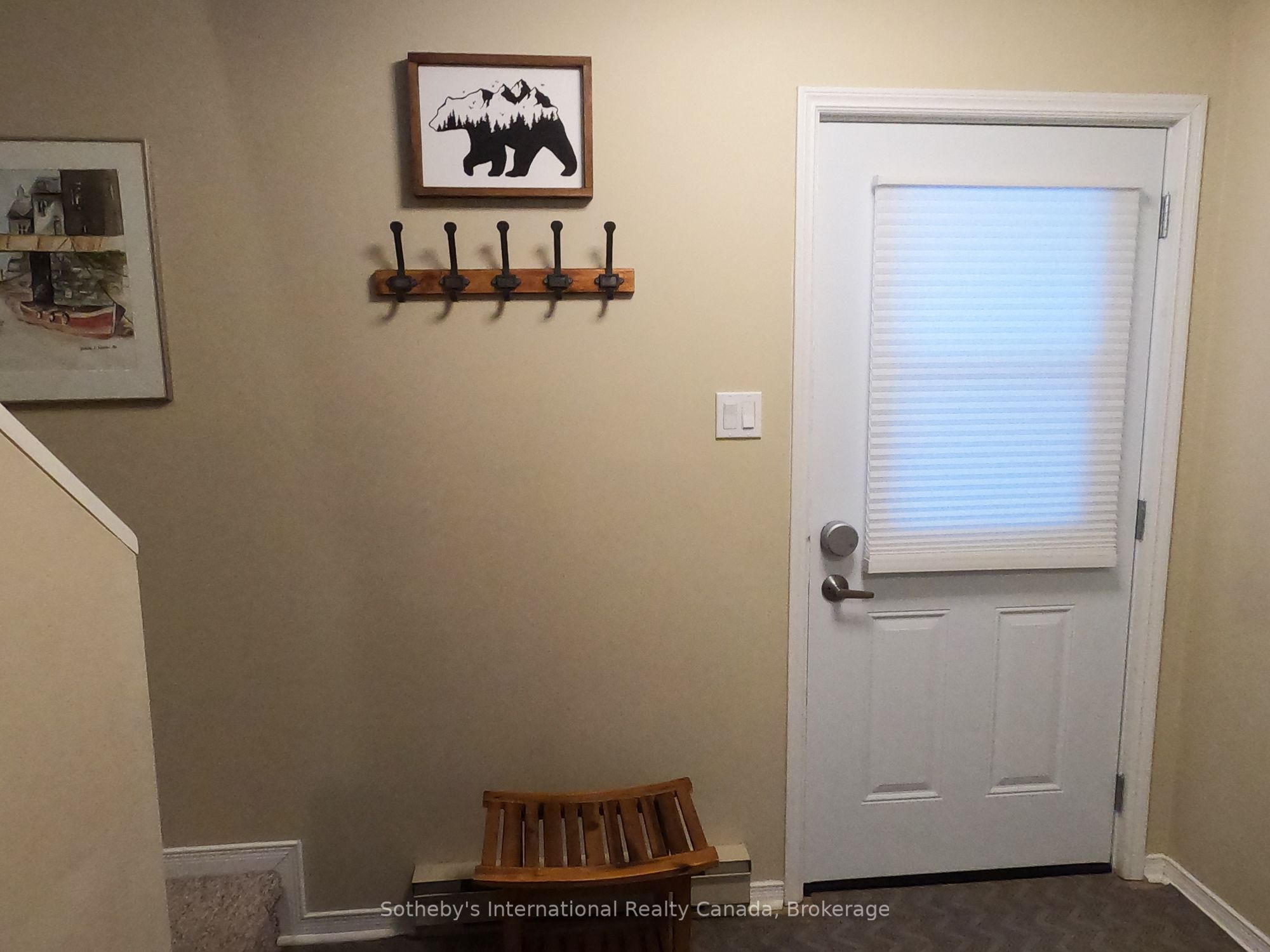 362 Mariners Way Property Photo 3