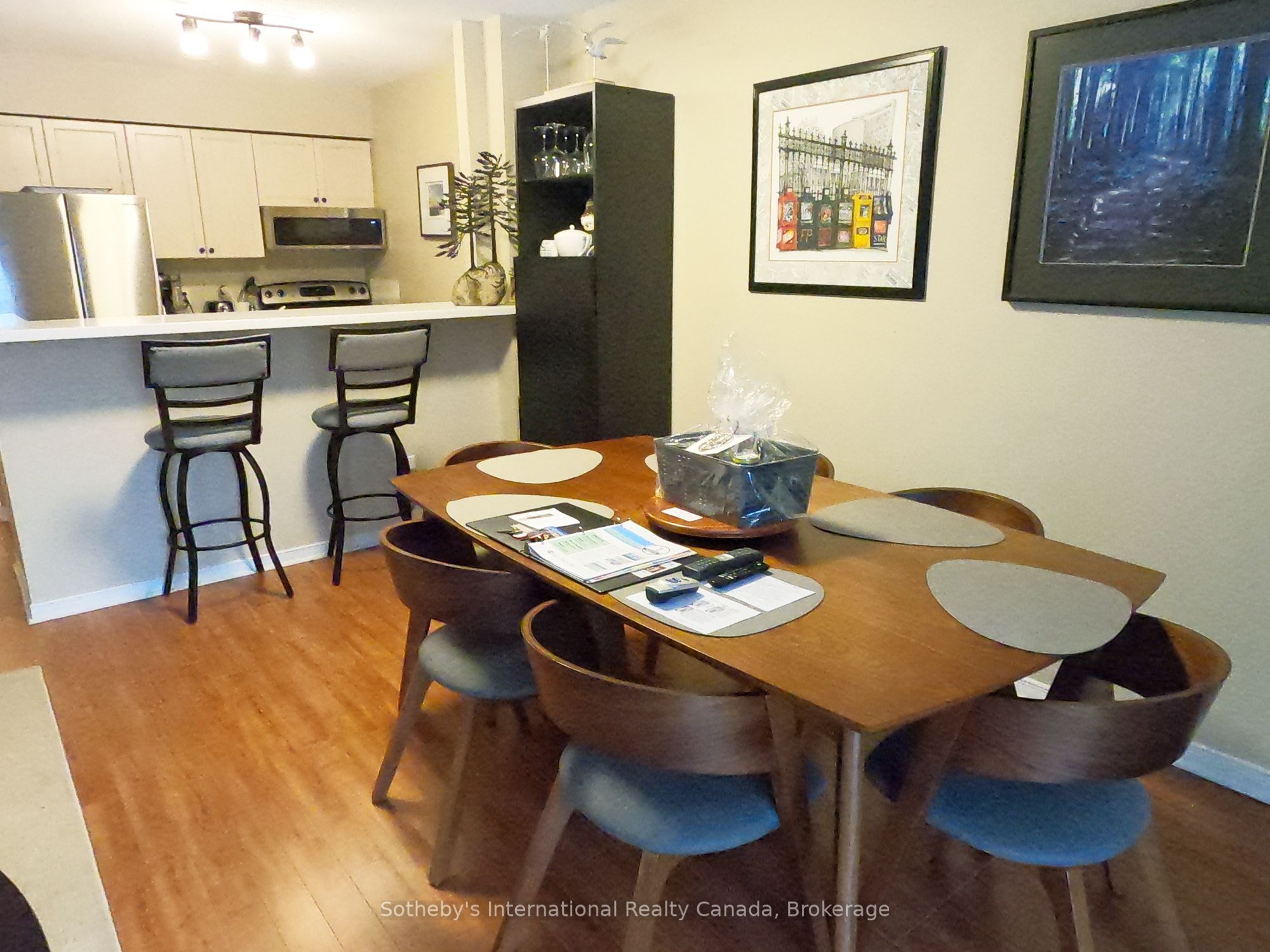 362 Mariners Way Property Photo 7