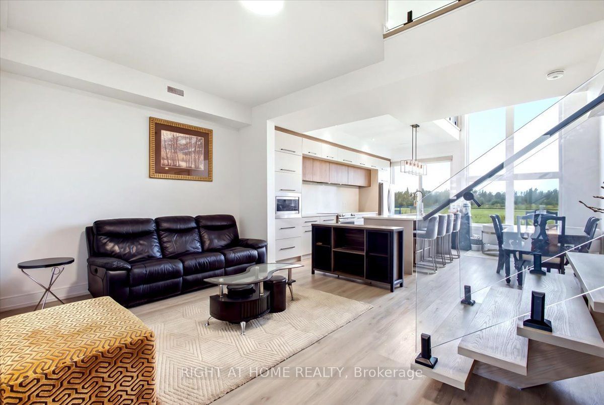 3717 Quayside Drive Property Photo 2