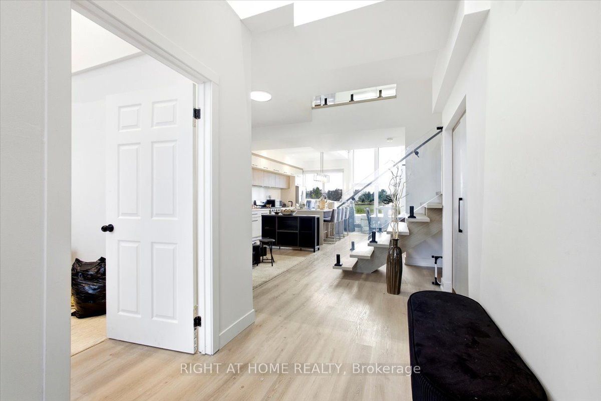 3717 Quayside Drive Property Photo 19