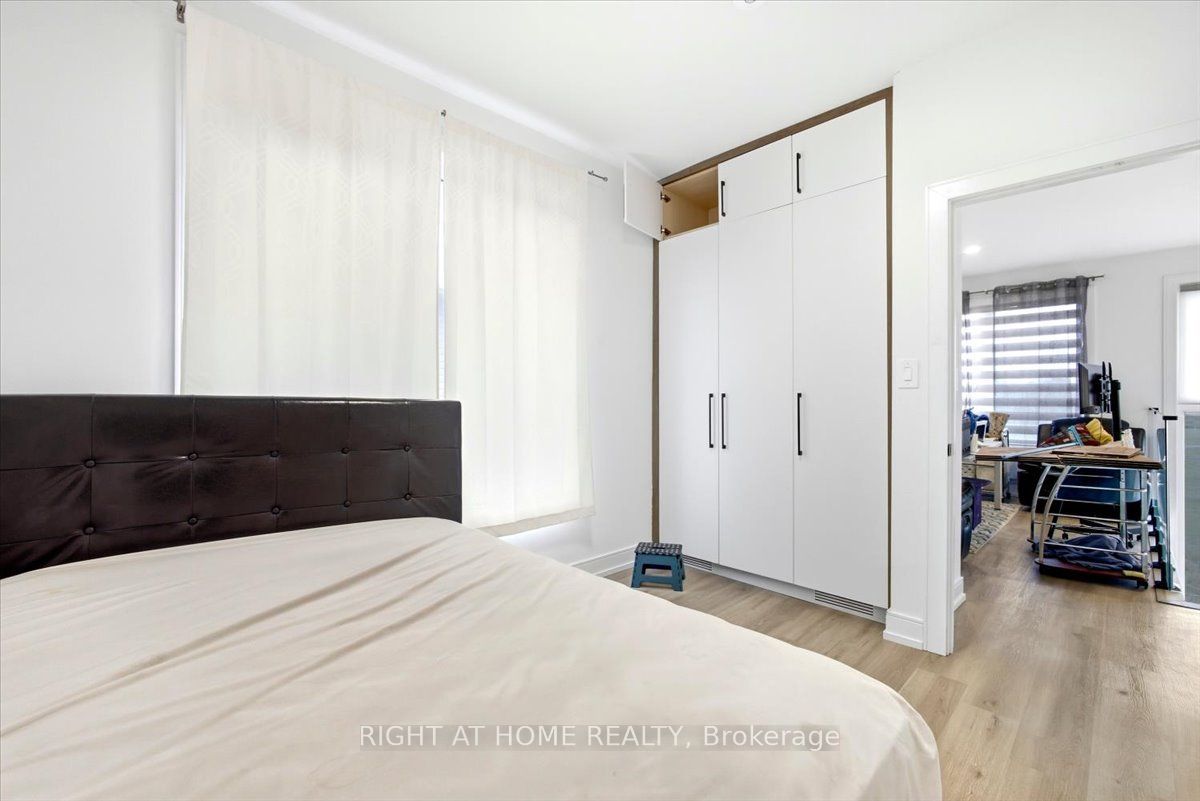 3717 Quayside Drive Property Photo 30