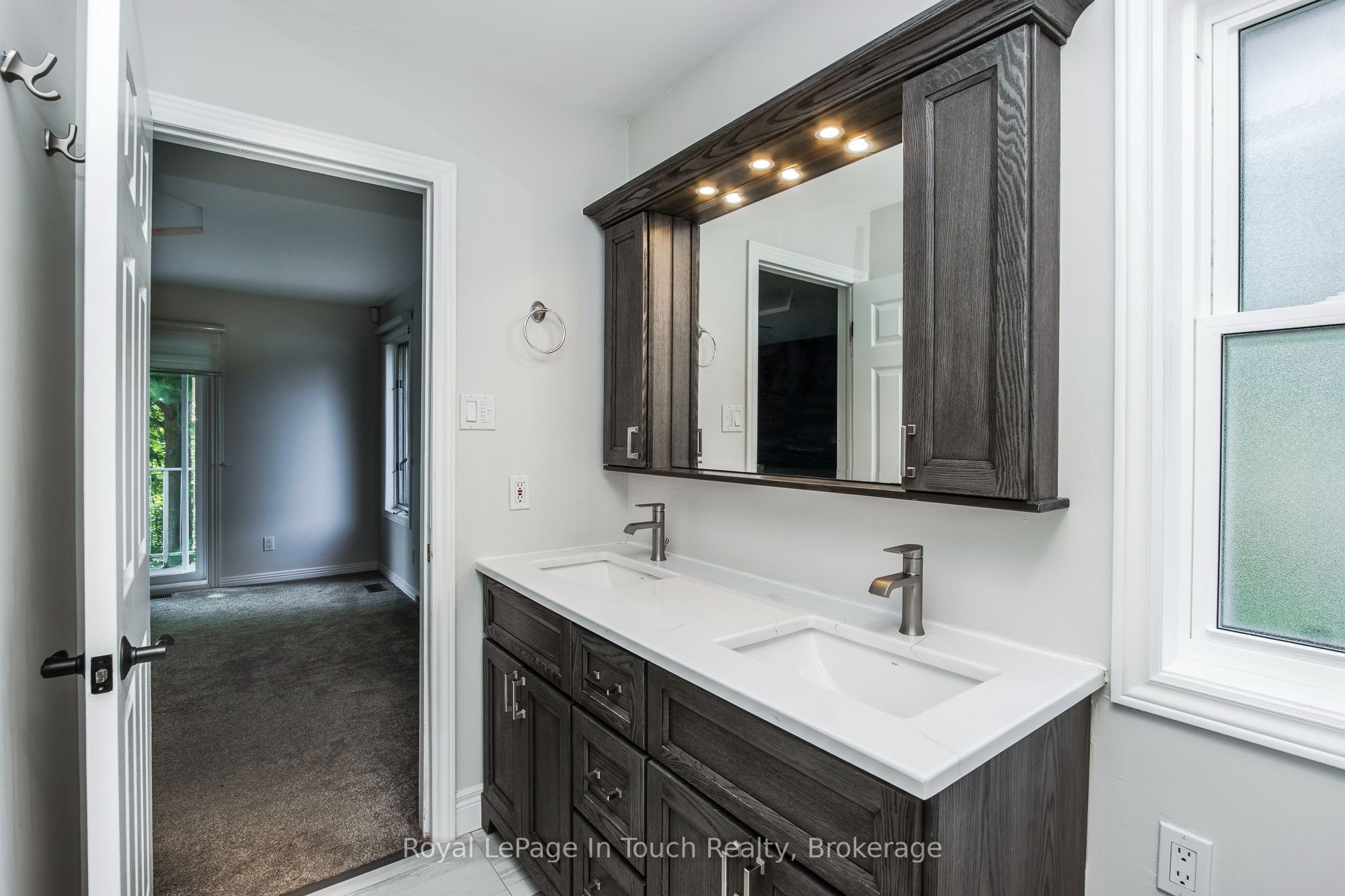 88 Church Street Property Photo 24
