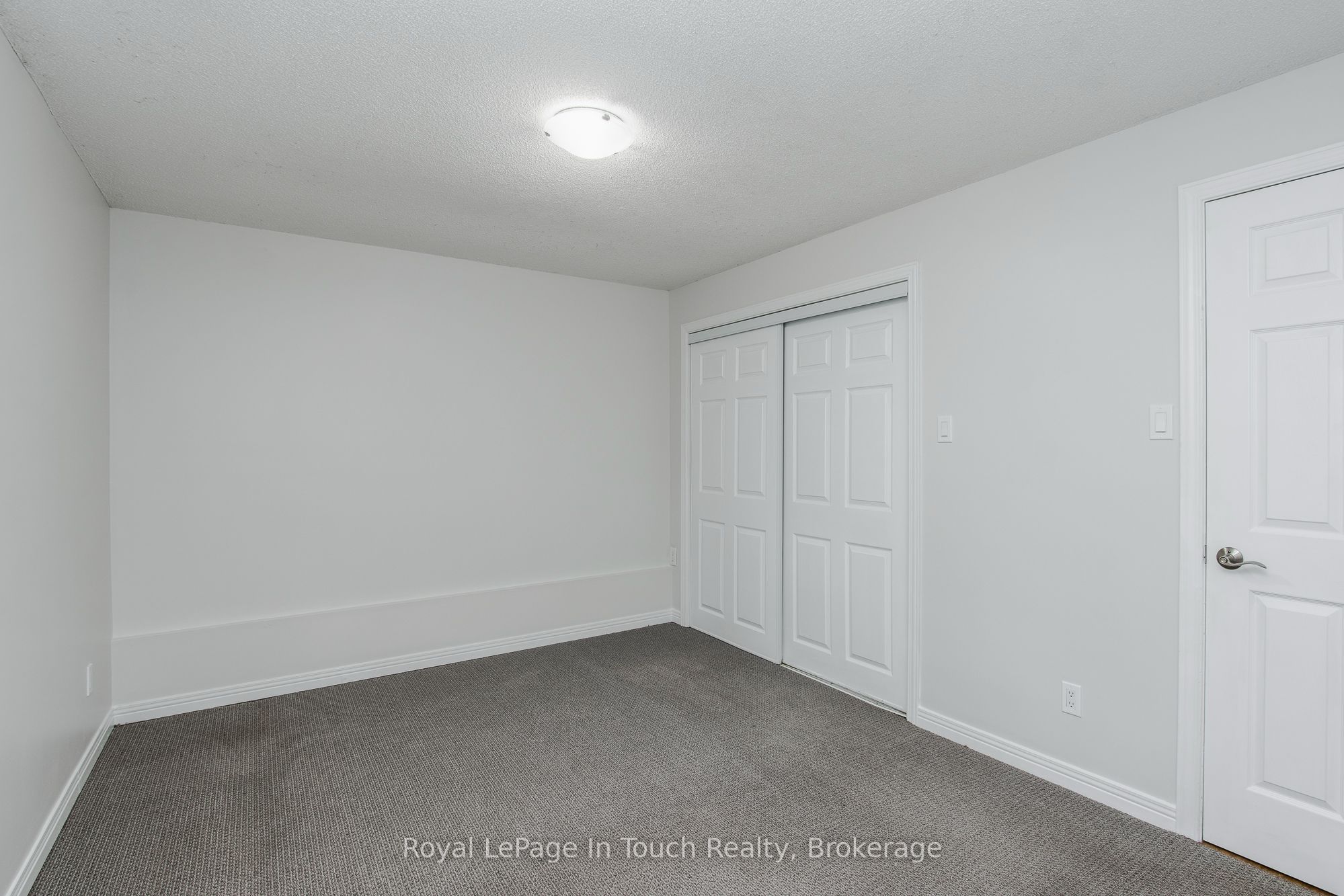88 Church Street Property Photo 42