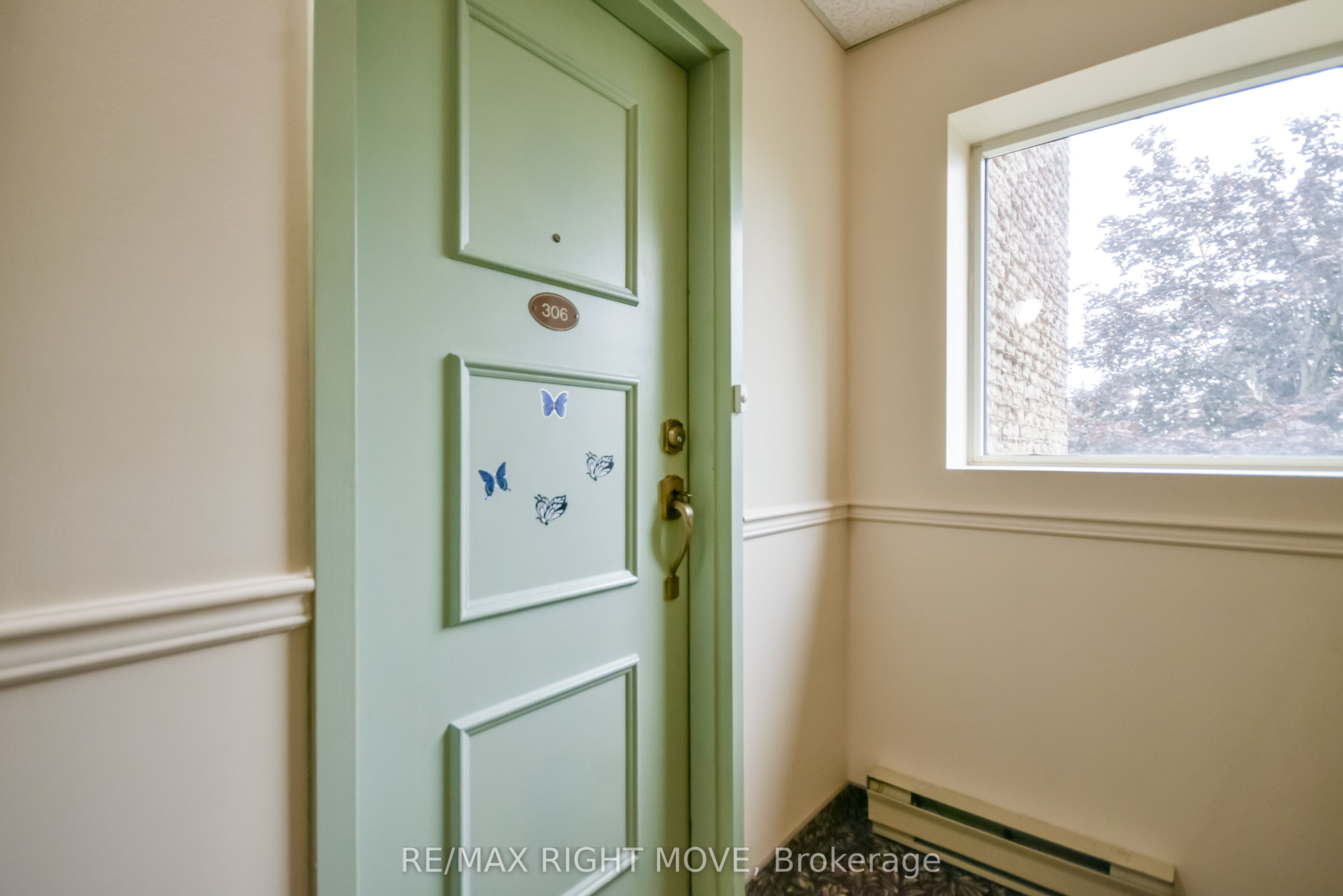 54 Fittons Road W 306 Property Photo 6