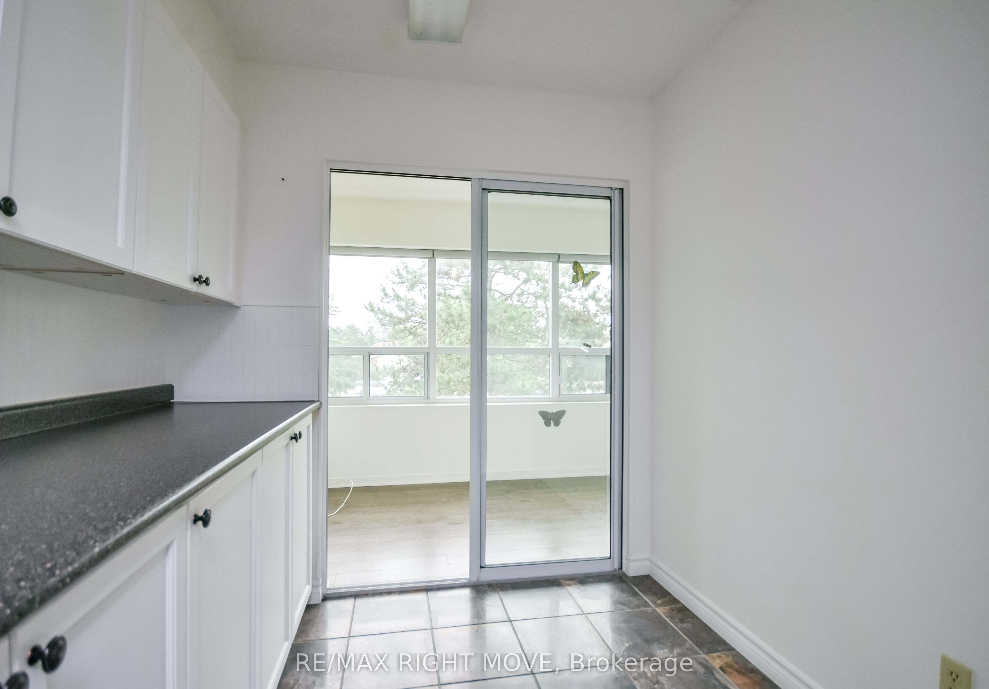 54 Fittons Road W 306 Property Photo 25
