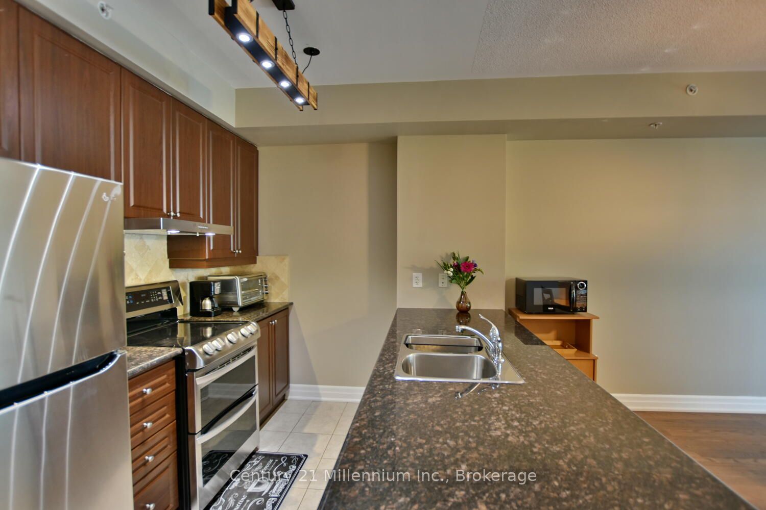 1 Shipyard Lane 208 Property Photo 8