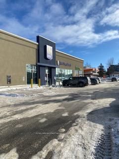 649 Yonge Street 1b2 Property Photo 3