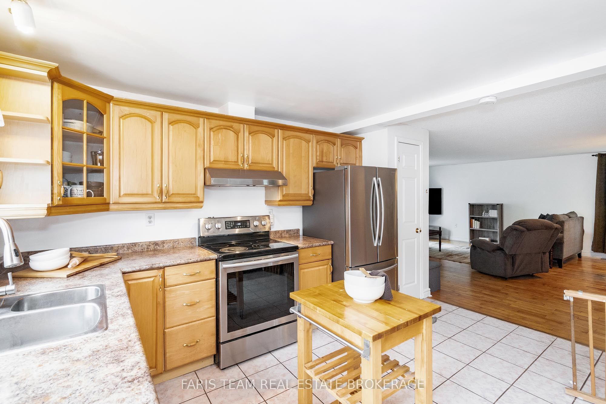 24 Laurie Crescent Property Photo 9