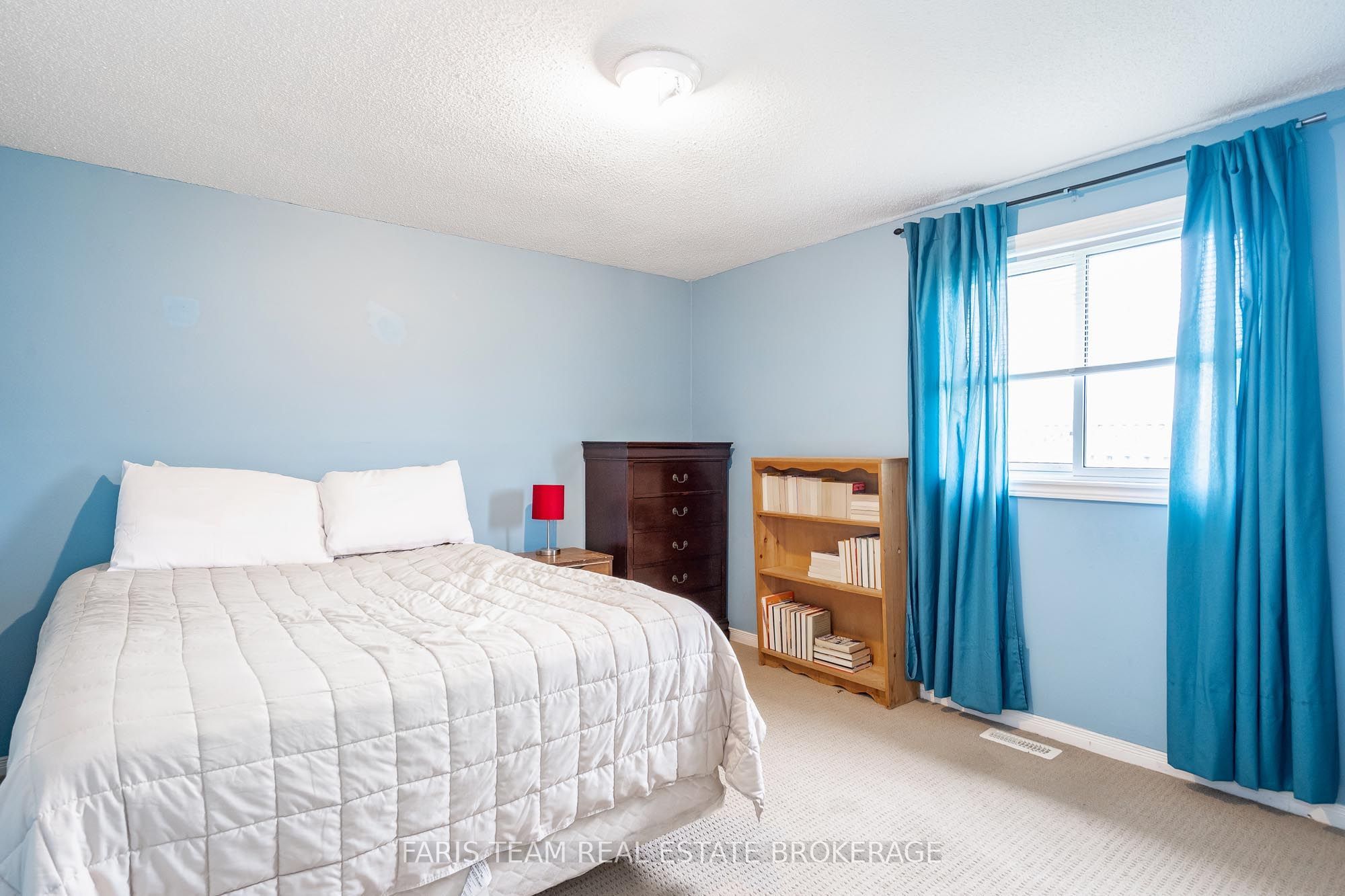 24 Laurie Crescent Property Photo 20