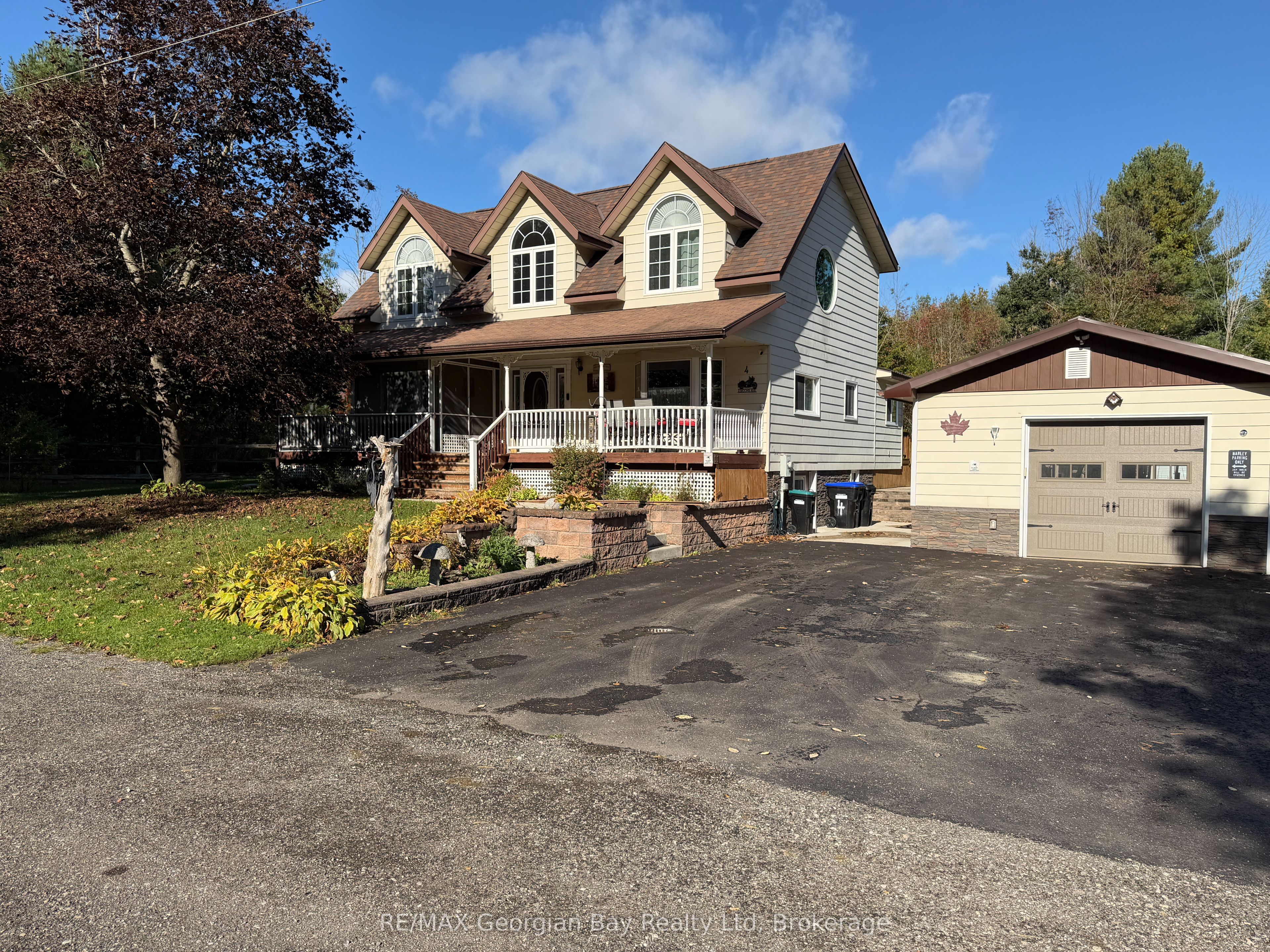 4 Moore Avenue Property Photo 1