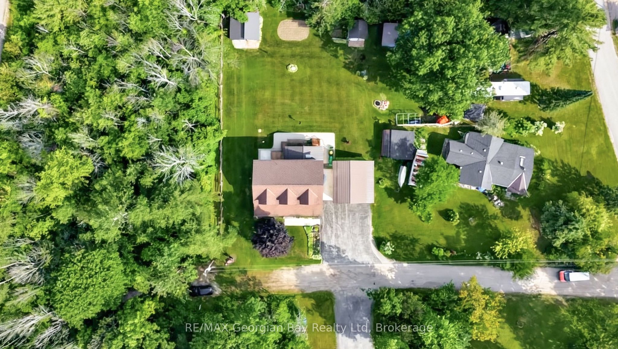 4 Moore Avenue Property Photo 2