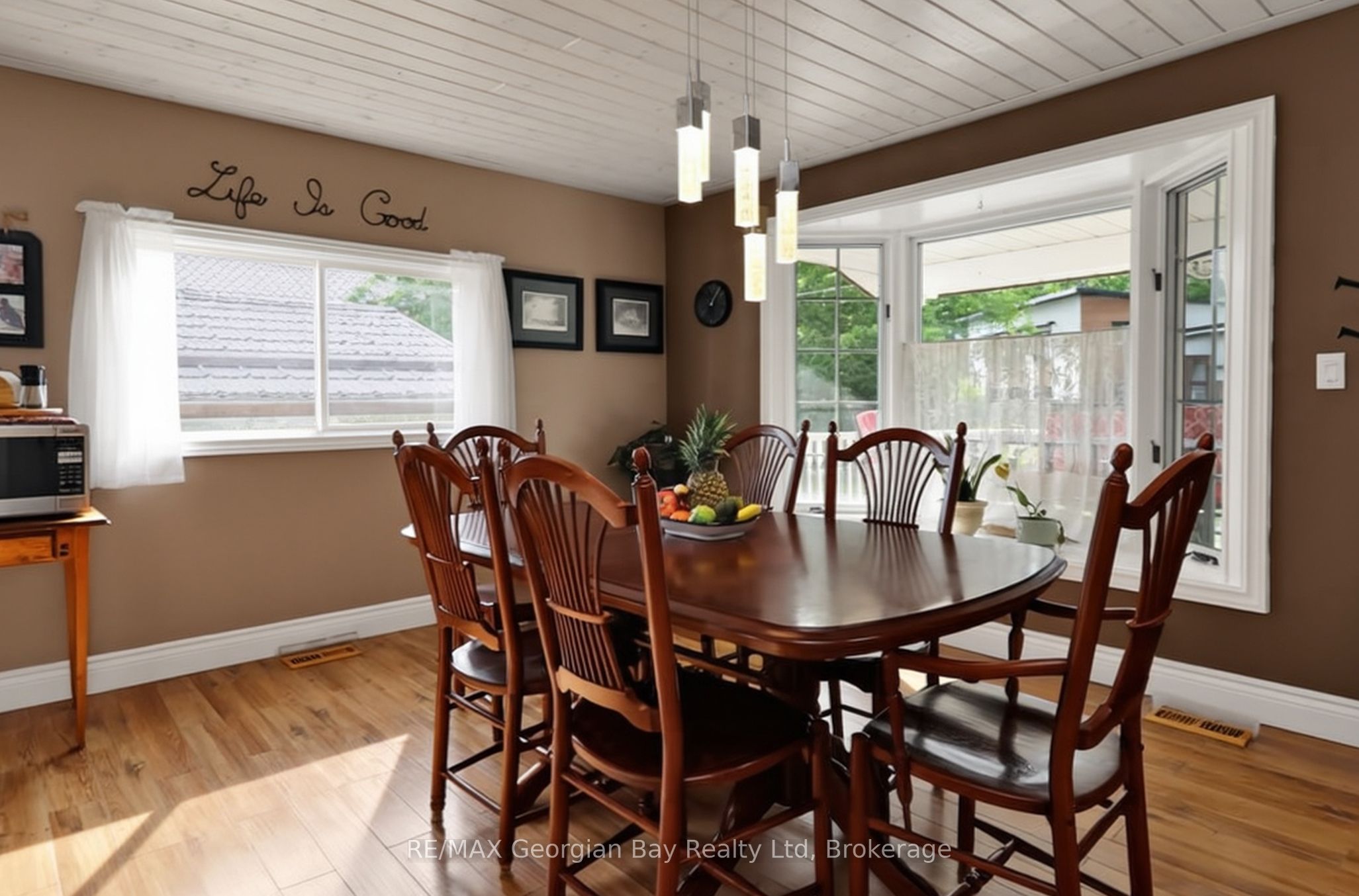 4 Moore Avenue Property Photo 8