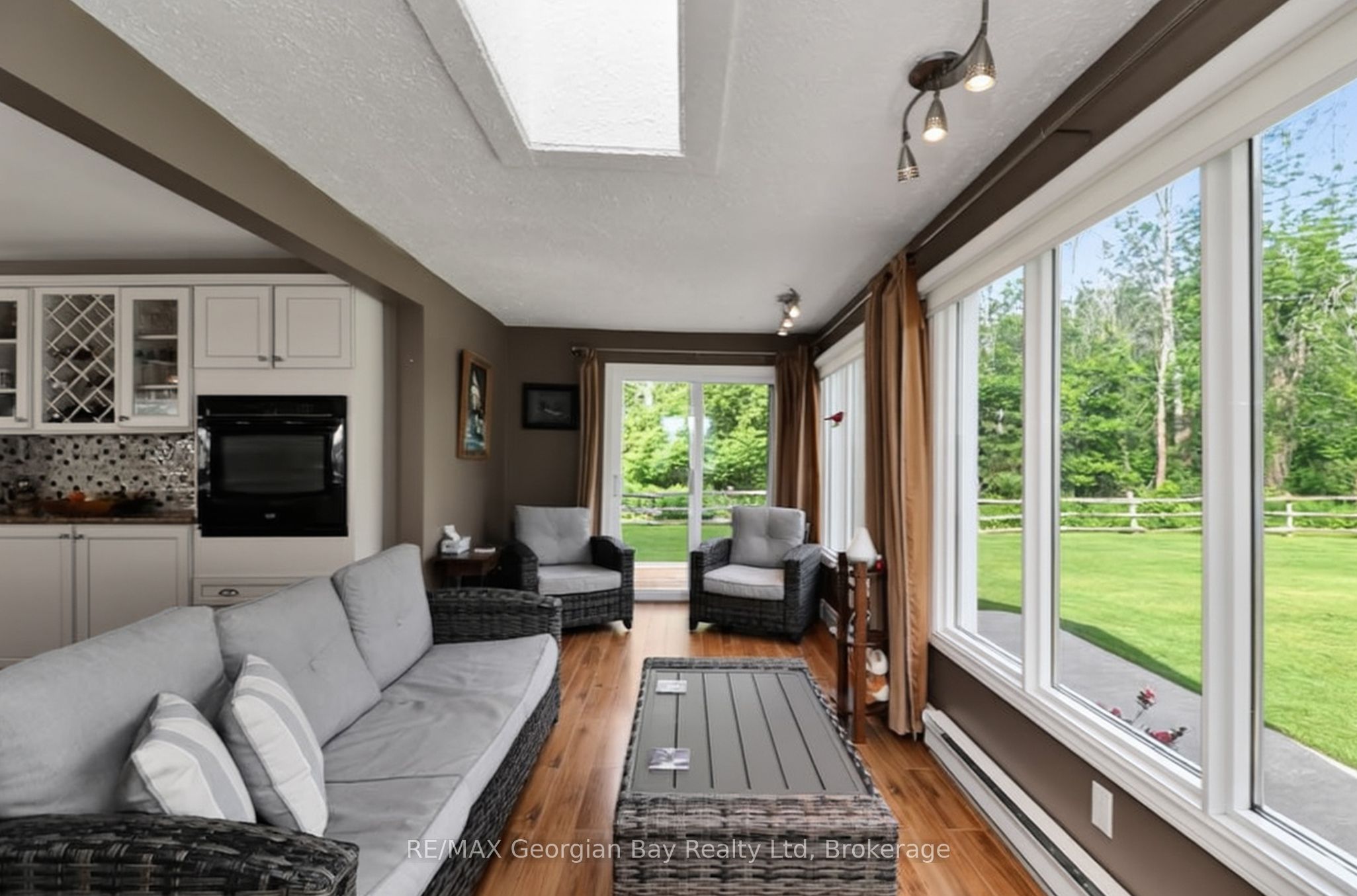 4 Moore Avenue Property Photo 14