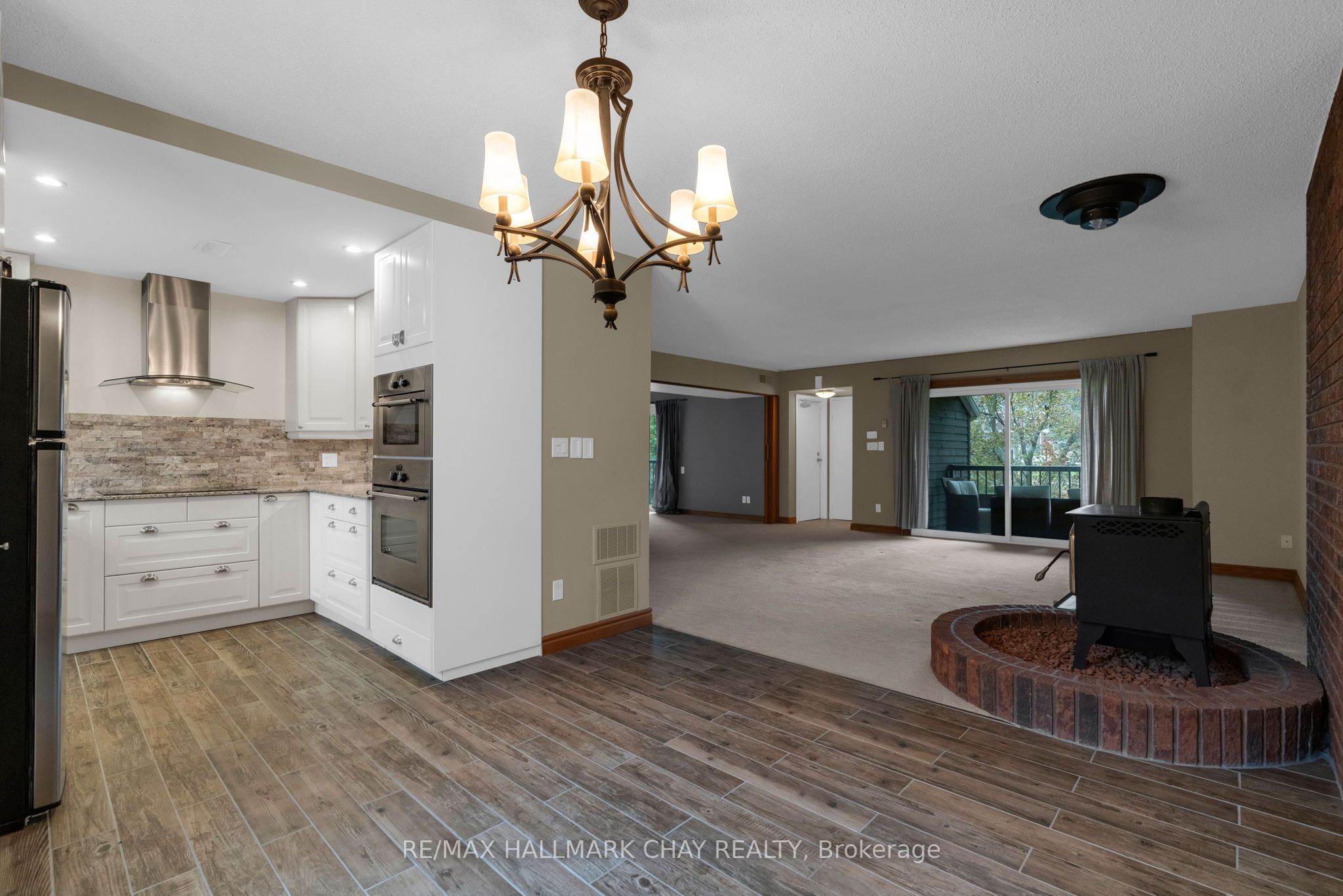 1102 Horseshoe Valley Road W 312 Property Photo 13