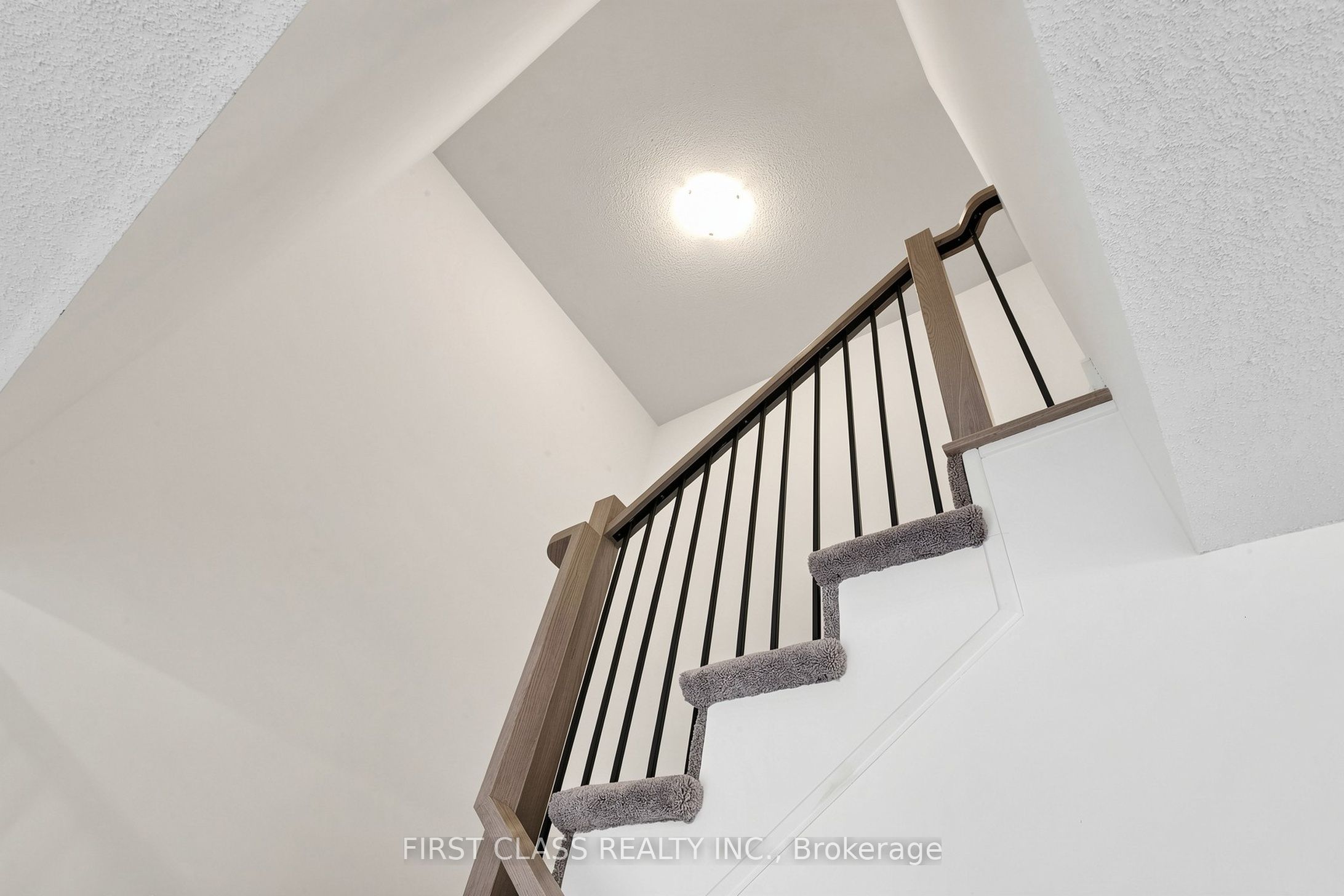 55 Red Maple Lane Property Photo 27