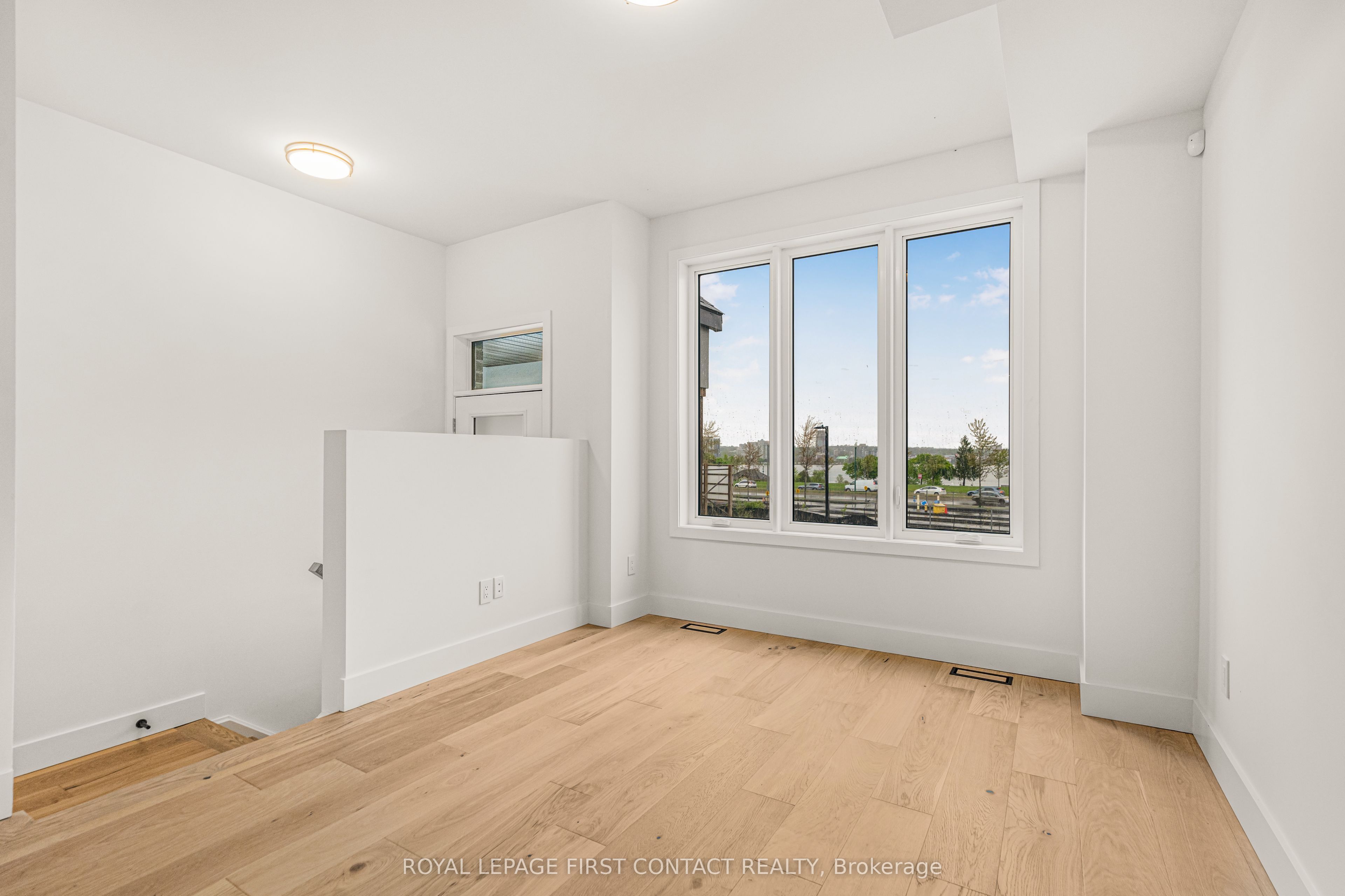 28 Alderwood Lane Property Photo 2