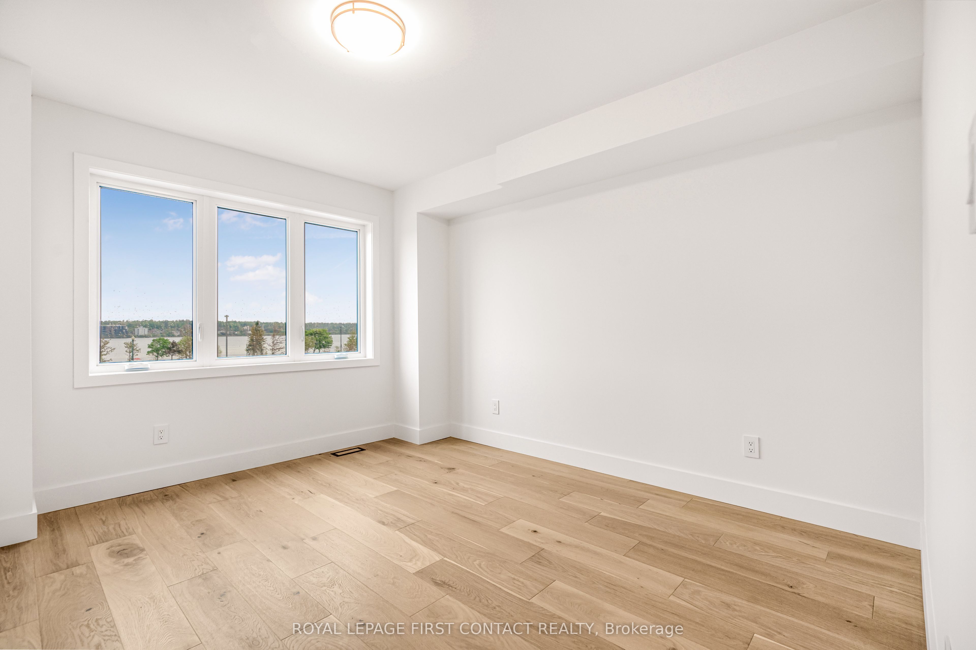 28 Alderwood Lane Property Photo 4