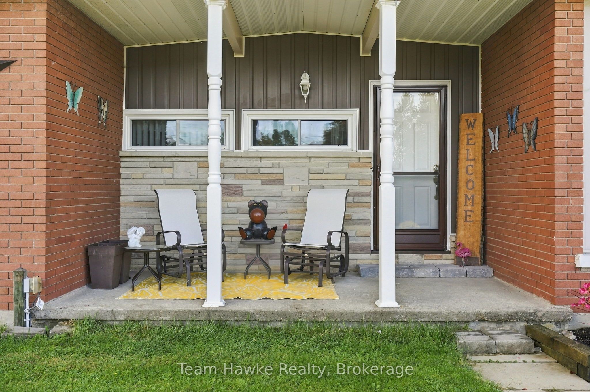 385 Lafontaine Road W Property Photo 5