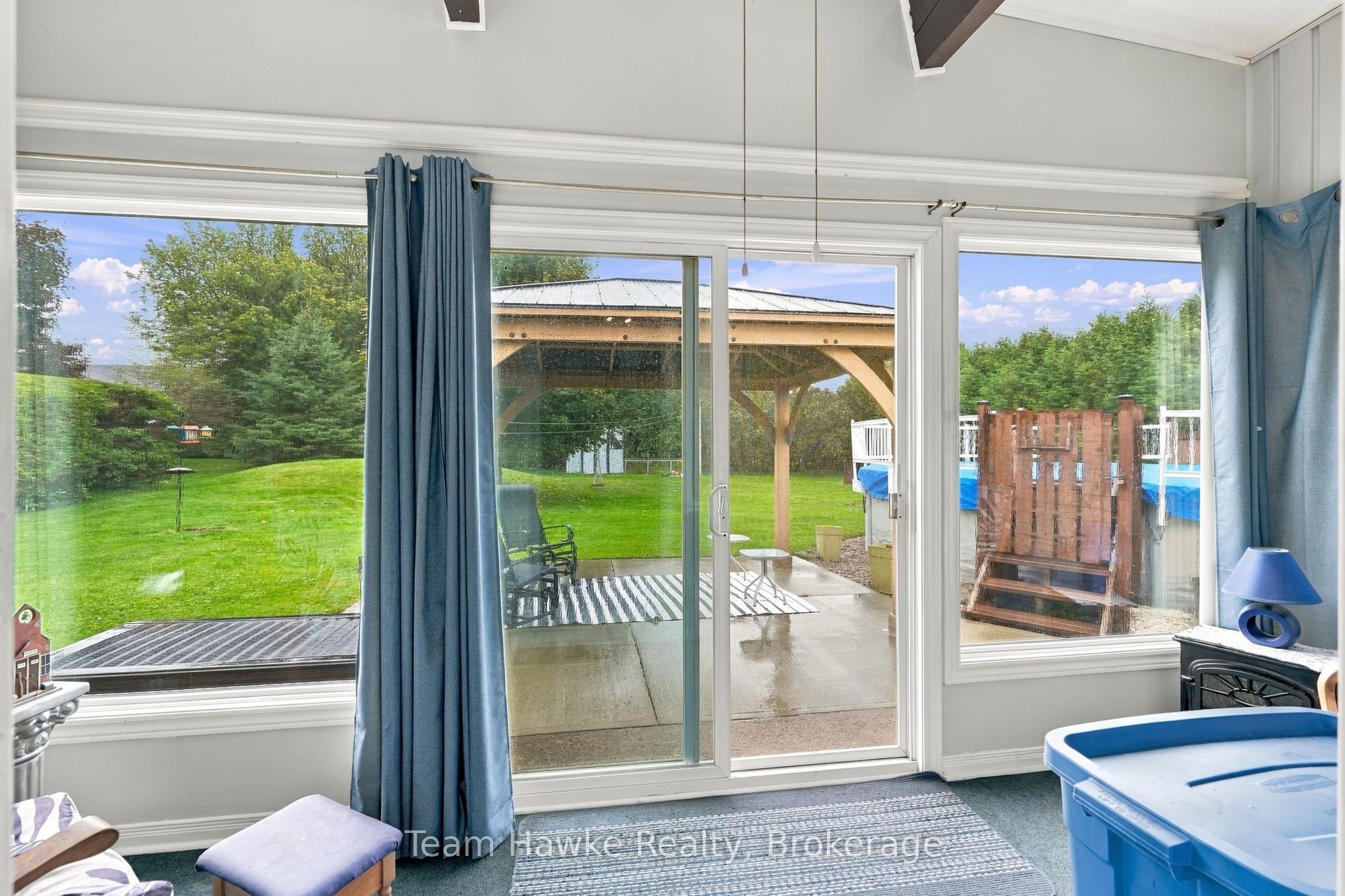 385 Lafontaine Road W Property Photo 17