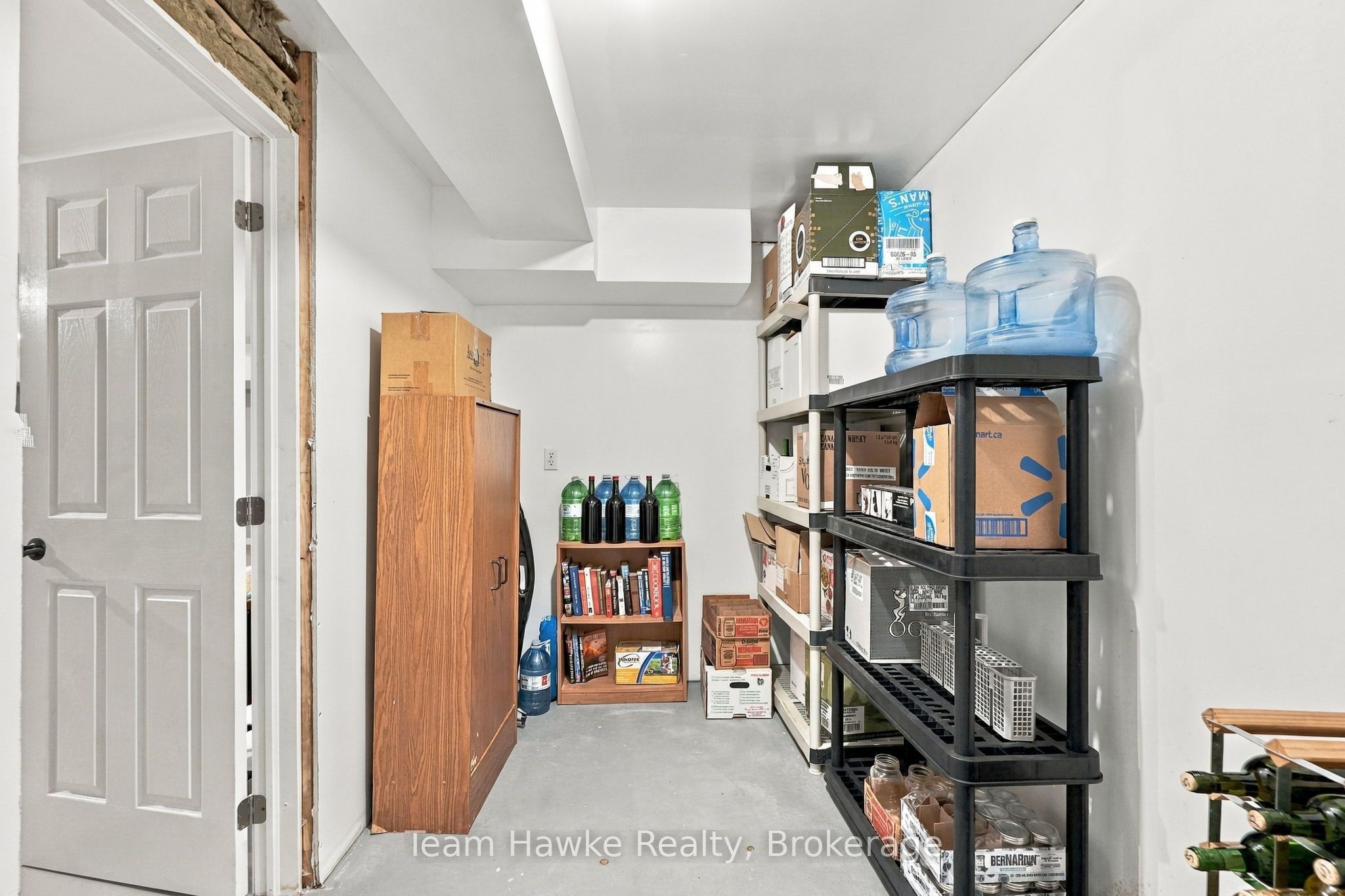385 Lafontaine Road W Property Photo 26
