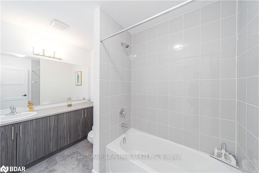 45 Hay Lane Property Photo 11