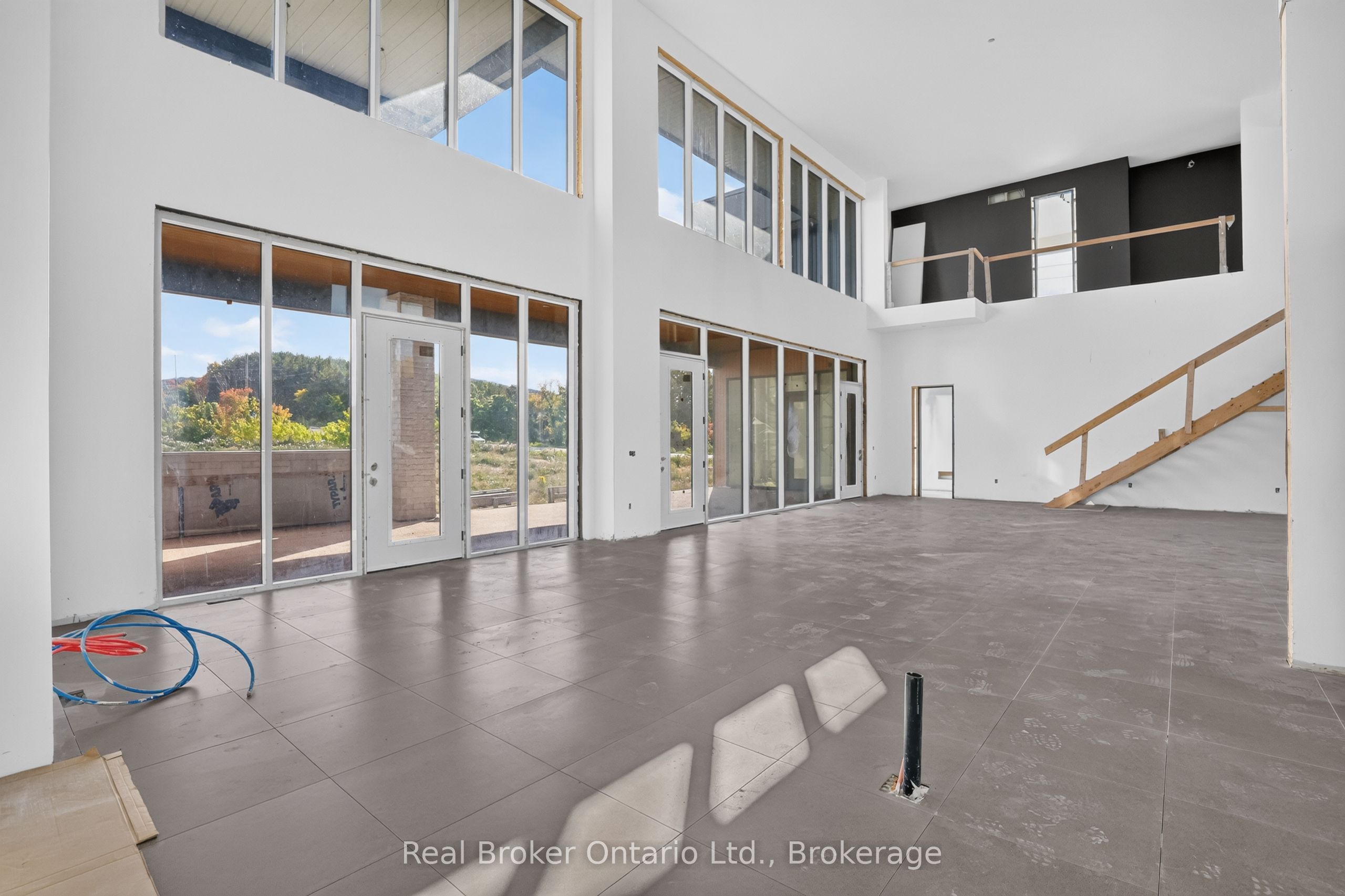 1 Meadowlark Way Property Photo 23