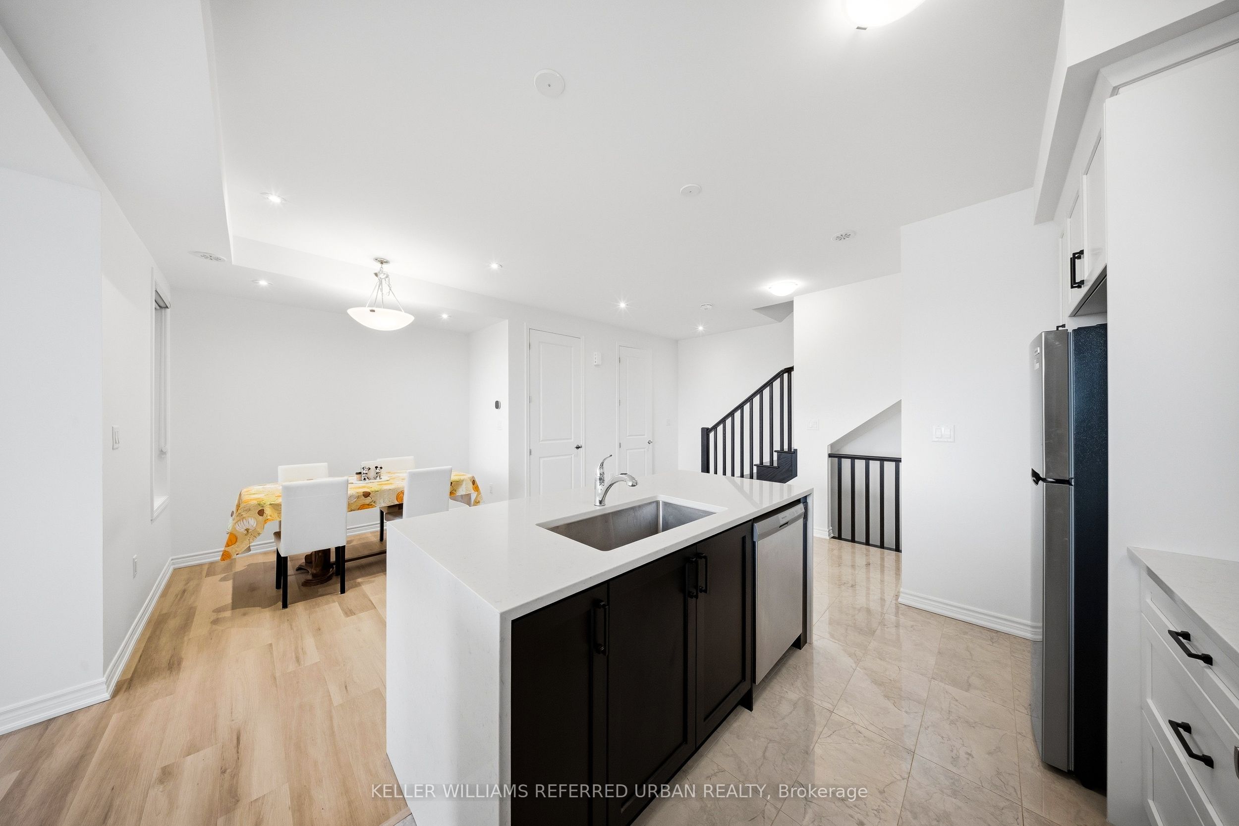 61 Vinewood Crescent Property Photo 13