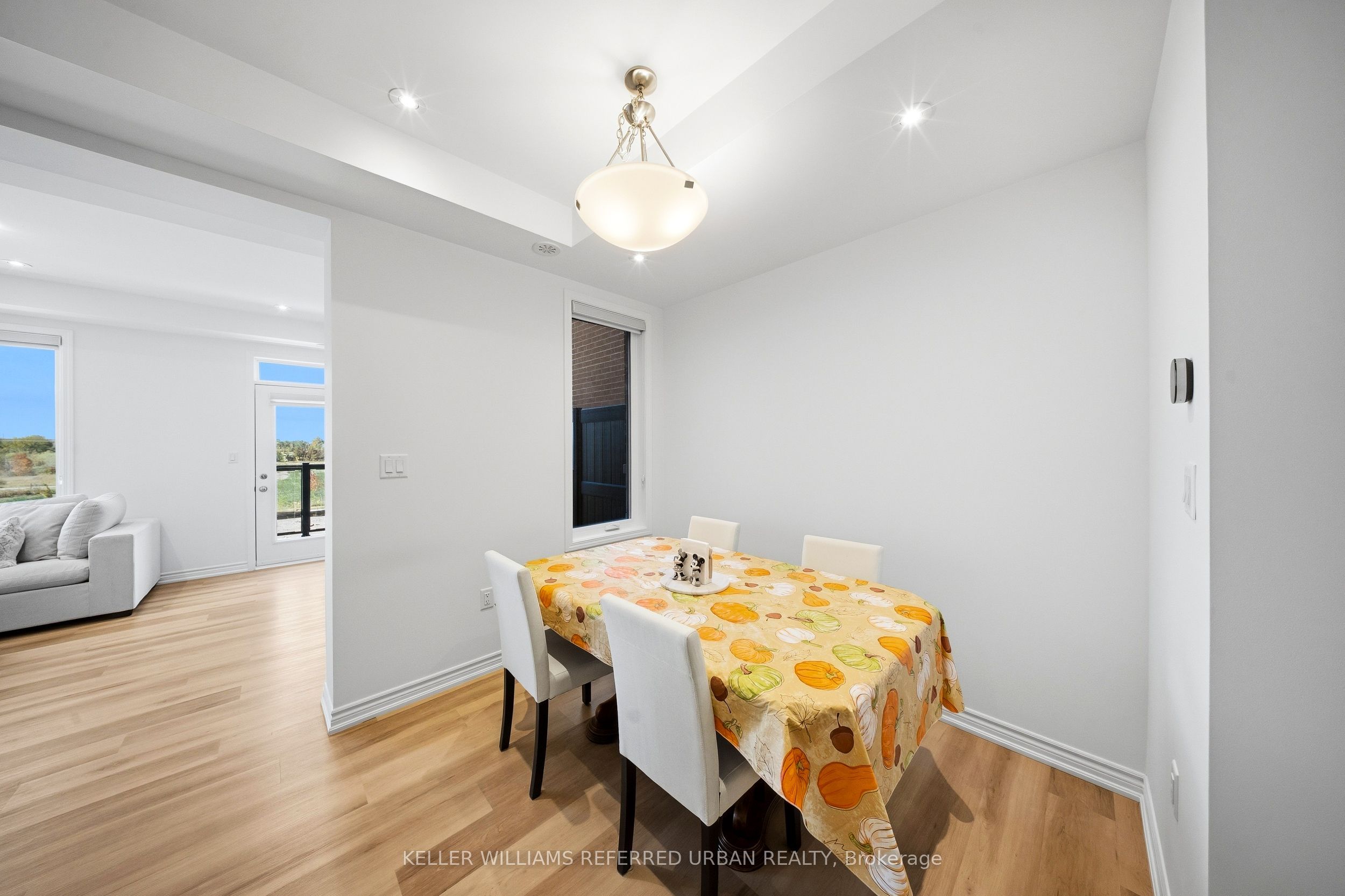 61 Vinewood Crescent Property Photo 15