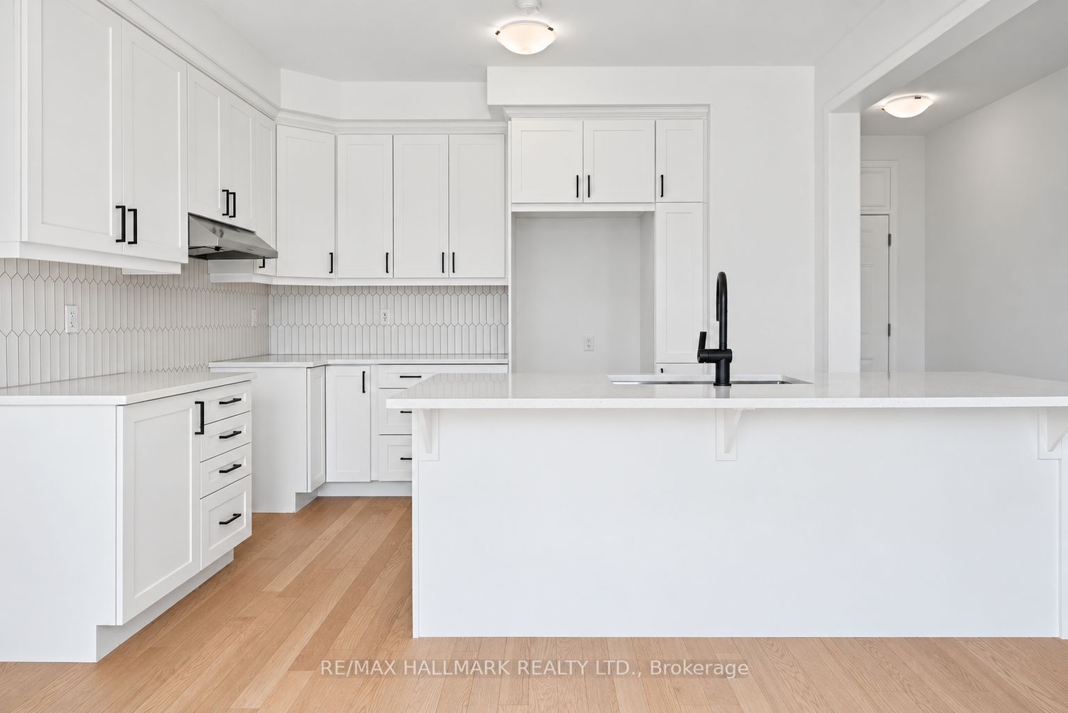 51 Gretzky Avenue Property Photo 14